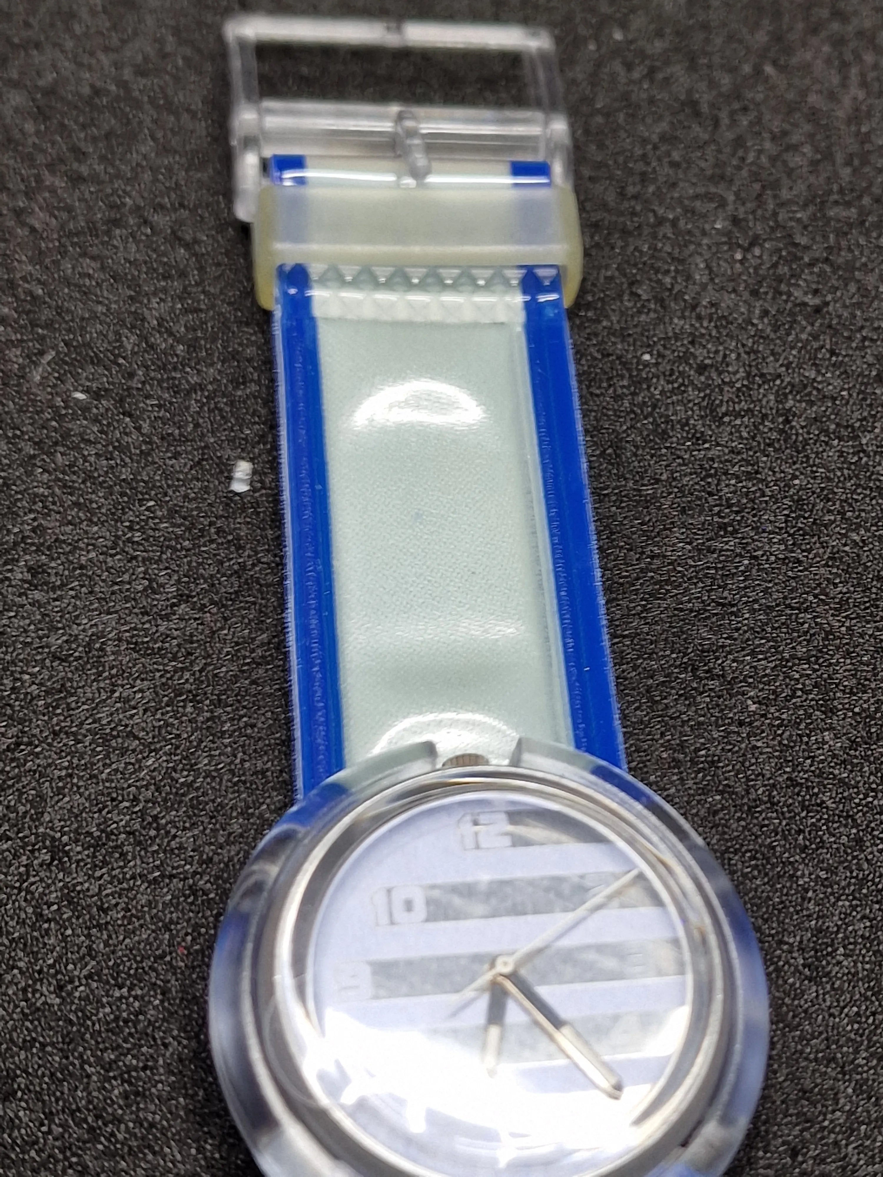 Swatch POP PMM104 "Ghiaccio" (1999) – Vintage Collectible 9