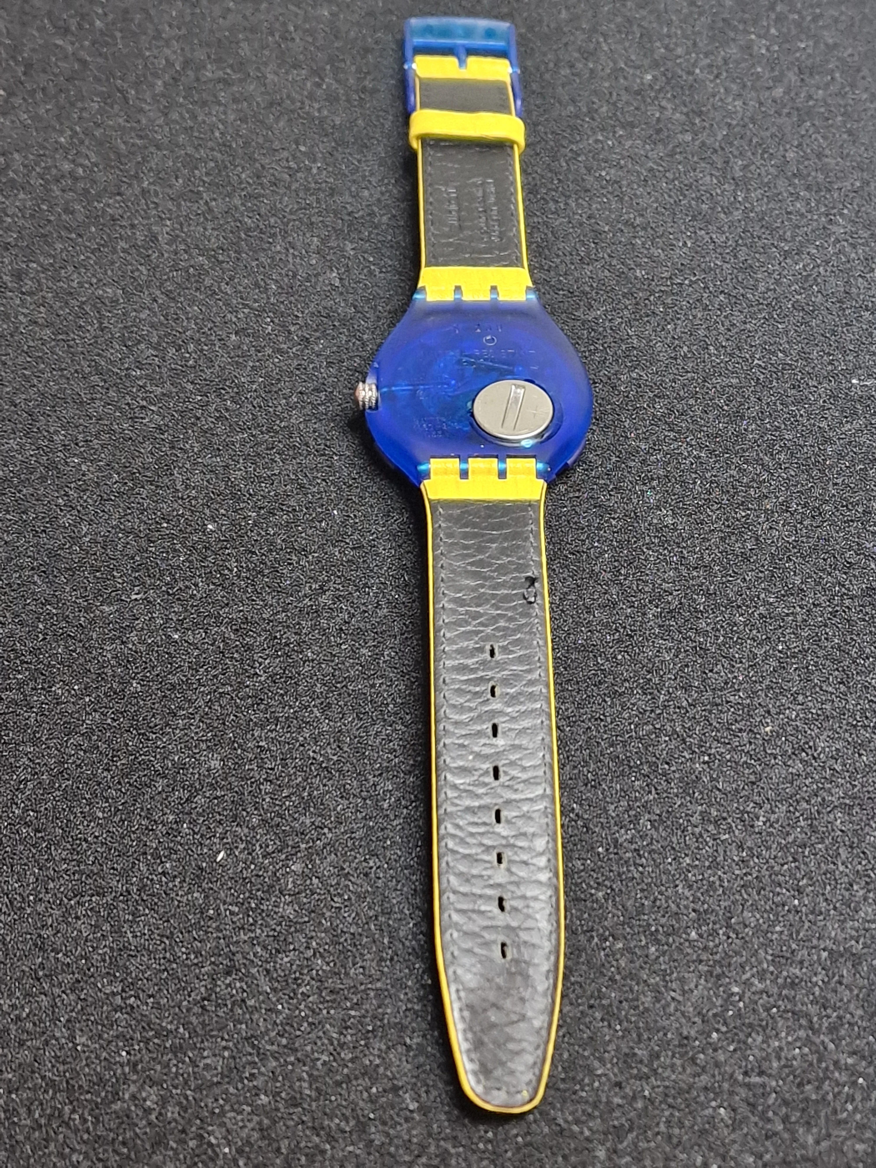 Swatch Scuba 200 SDN102 “Divine” – Rare 90s Diver Watch - 10