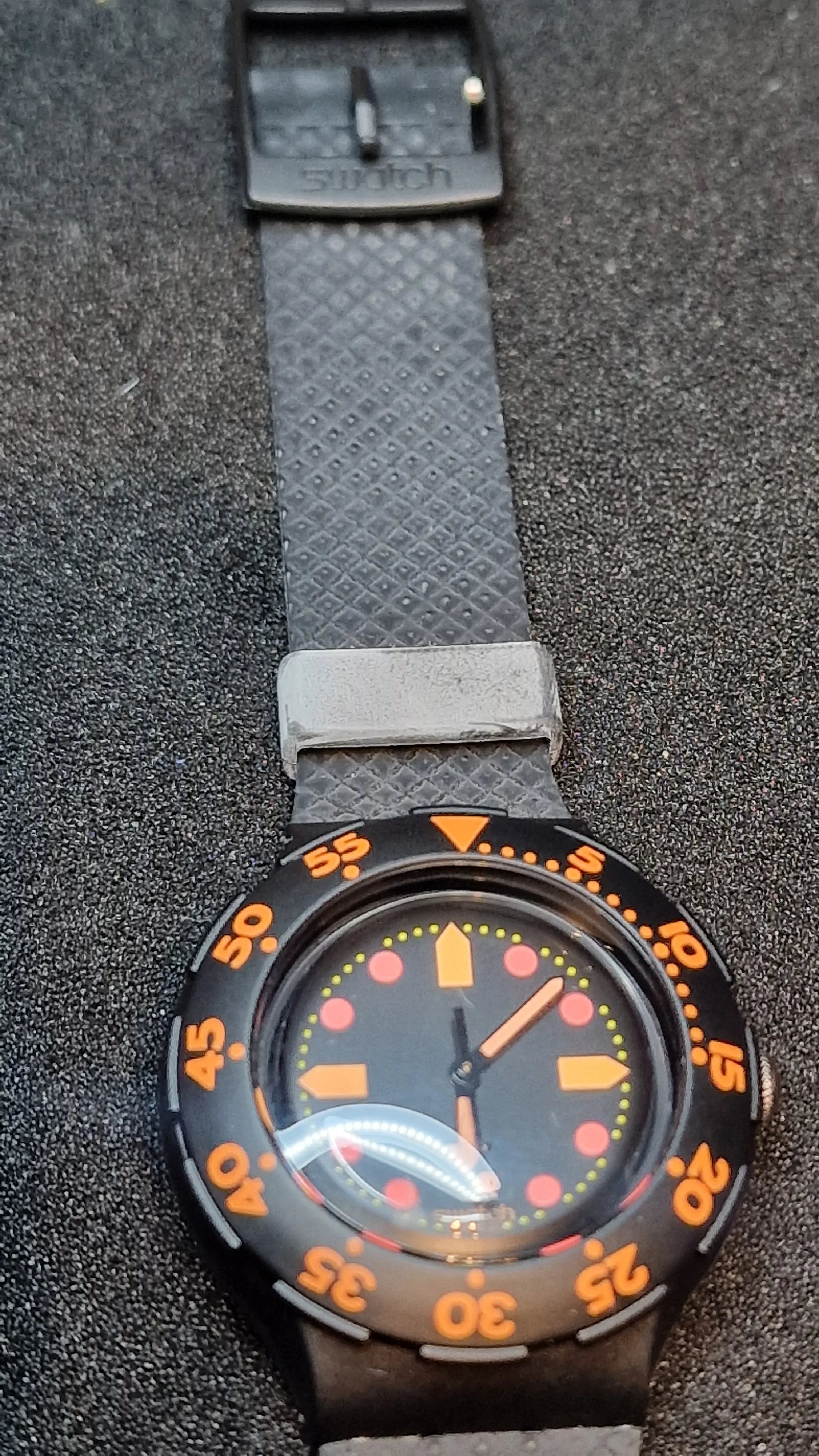 Swatch Scuba SDB100 “Barrier Reef” – 1990 Vintage Diver (200m WR) 8