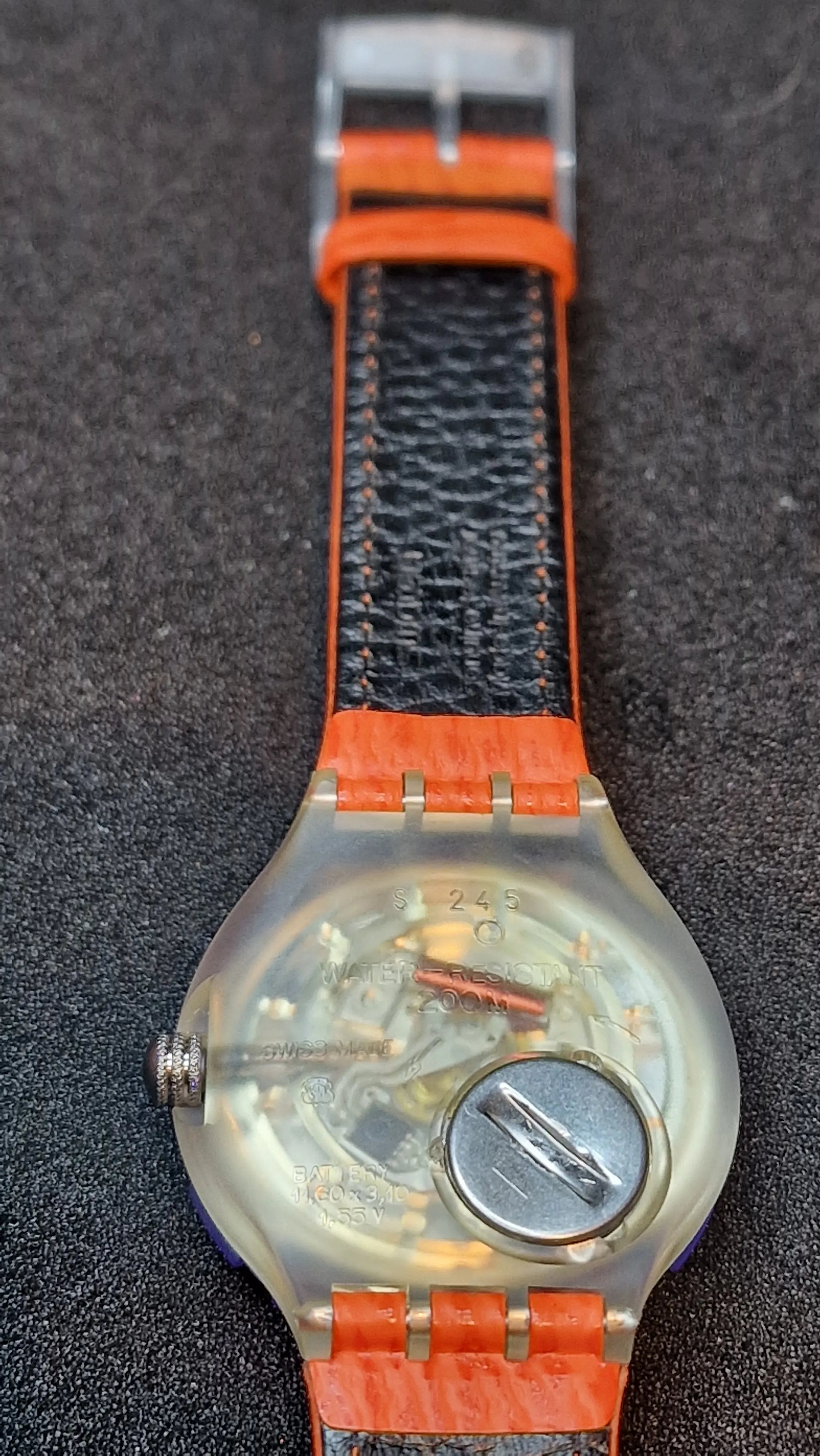 🕒 Swatch Scuba 200 – SDK106 “Red Island” (1992) 12