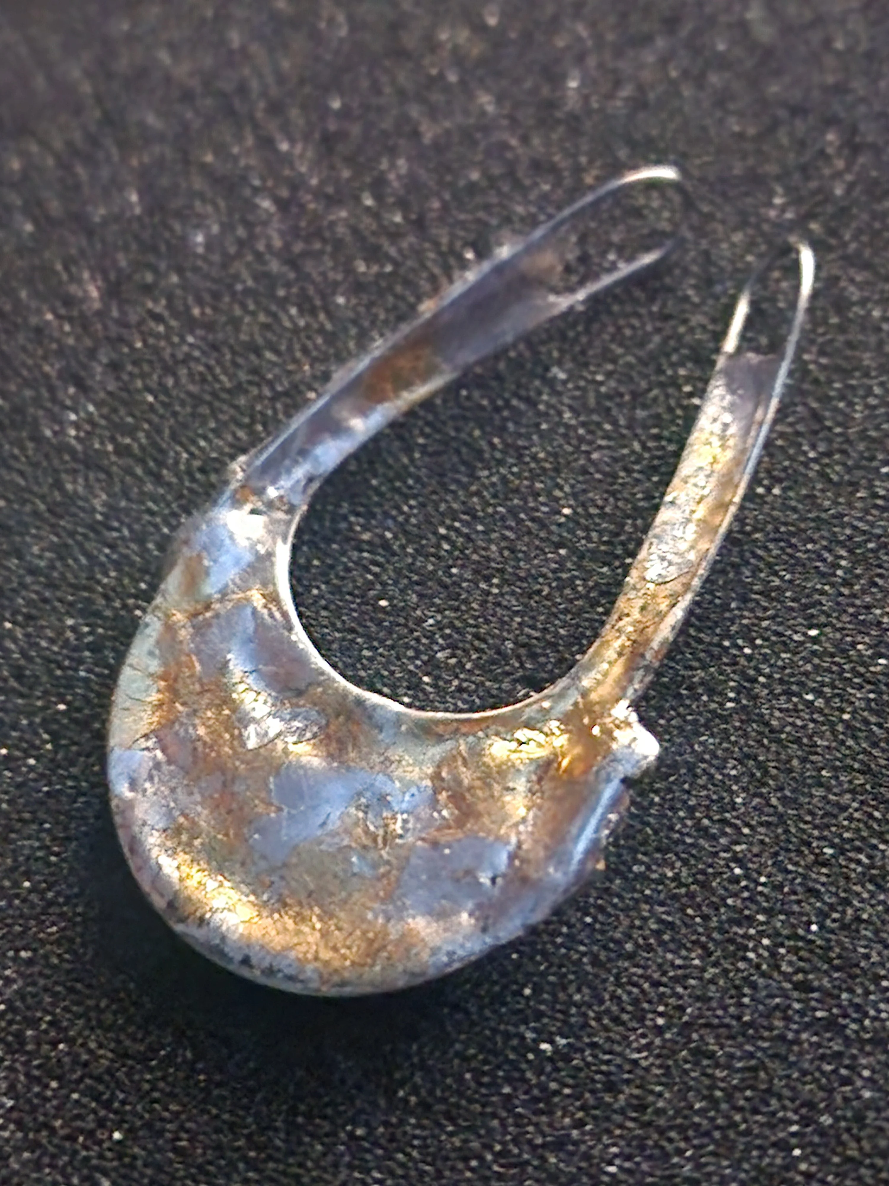 Timekeeper Ring-Holder Pendant — Upcycled Watch Parts by MakiArt (Handmade in Switzerland) 8