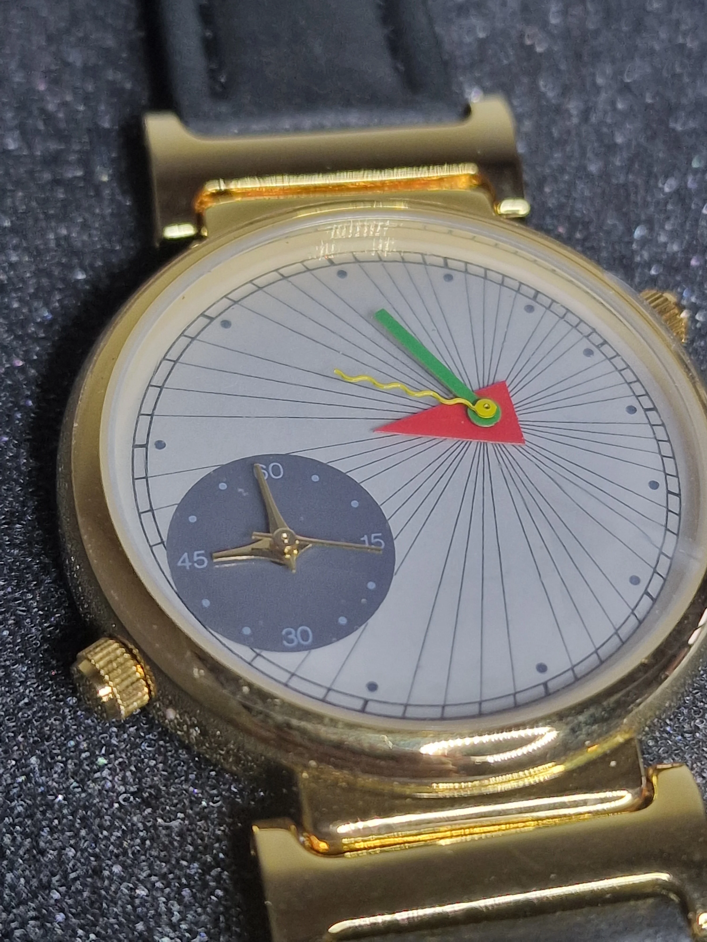 Unworn Dual-Time Quartz Wristwatch – 1970s, Top Condition, Old Stock 3