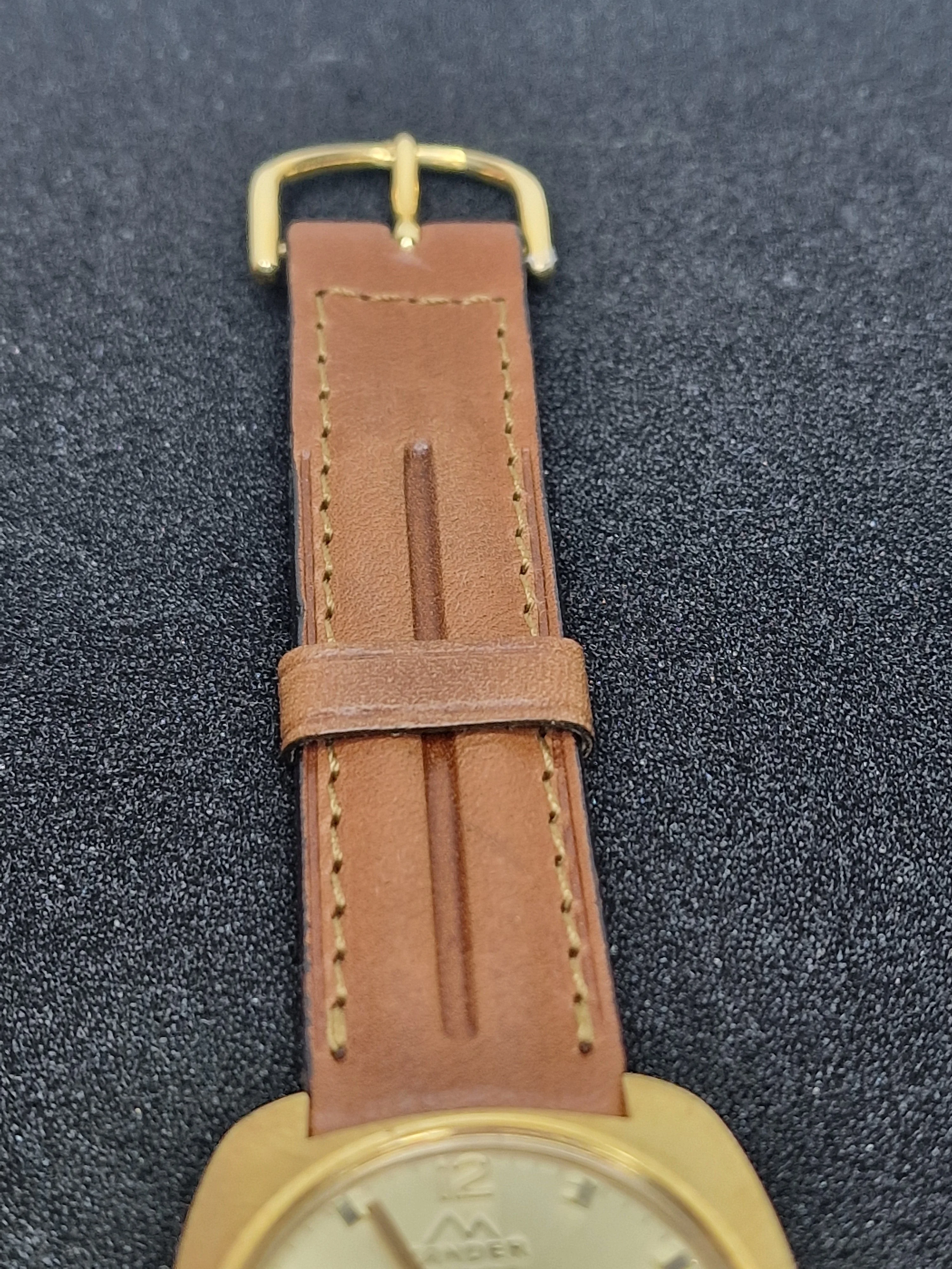 Unworn Vintage Calendar Watch "KANDER" – Swiss Made, Hand-Wound, 60s/70s, Ultra Slim 10