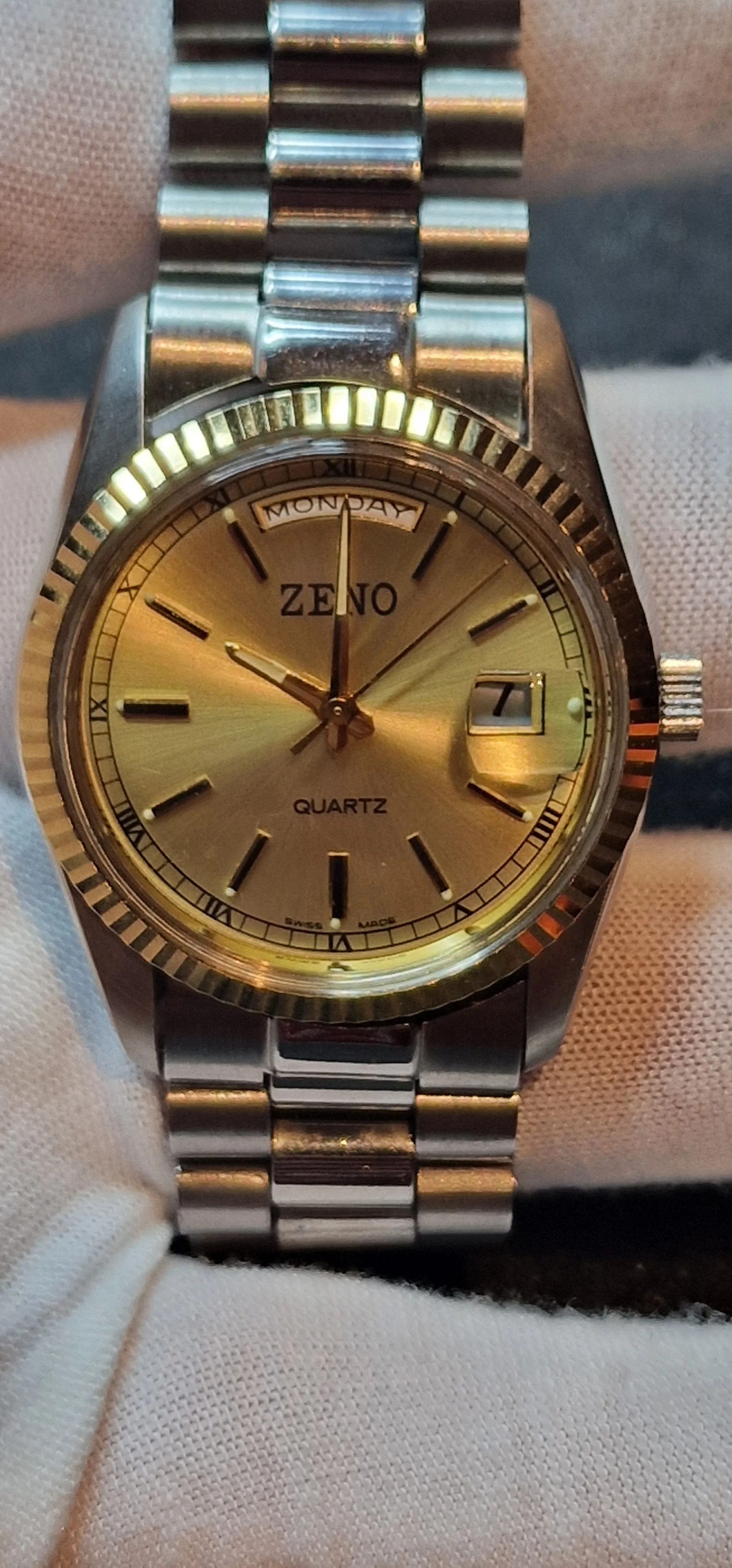 Unworn Vintage Day-Date Watch – Zeno-Watch Basel, Swiss Made, 1960s, Quartz, Bicolor