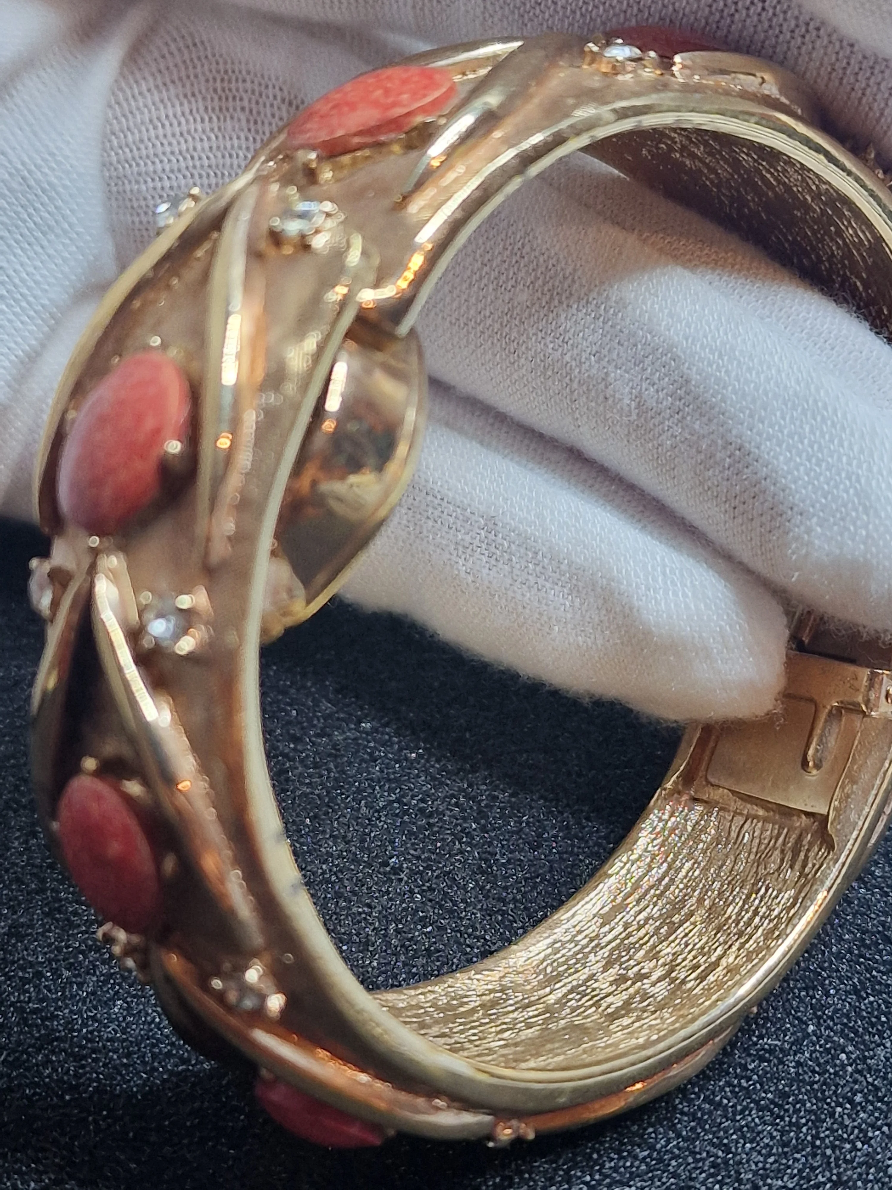 Unworn Vintage Ladies' Clasp Watch "HUDSON de Luxe" – Swiss Made, Hand-Wound, 1960s 9