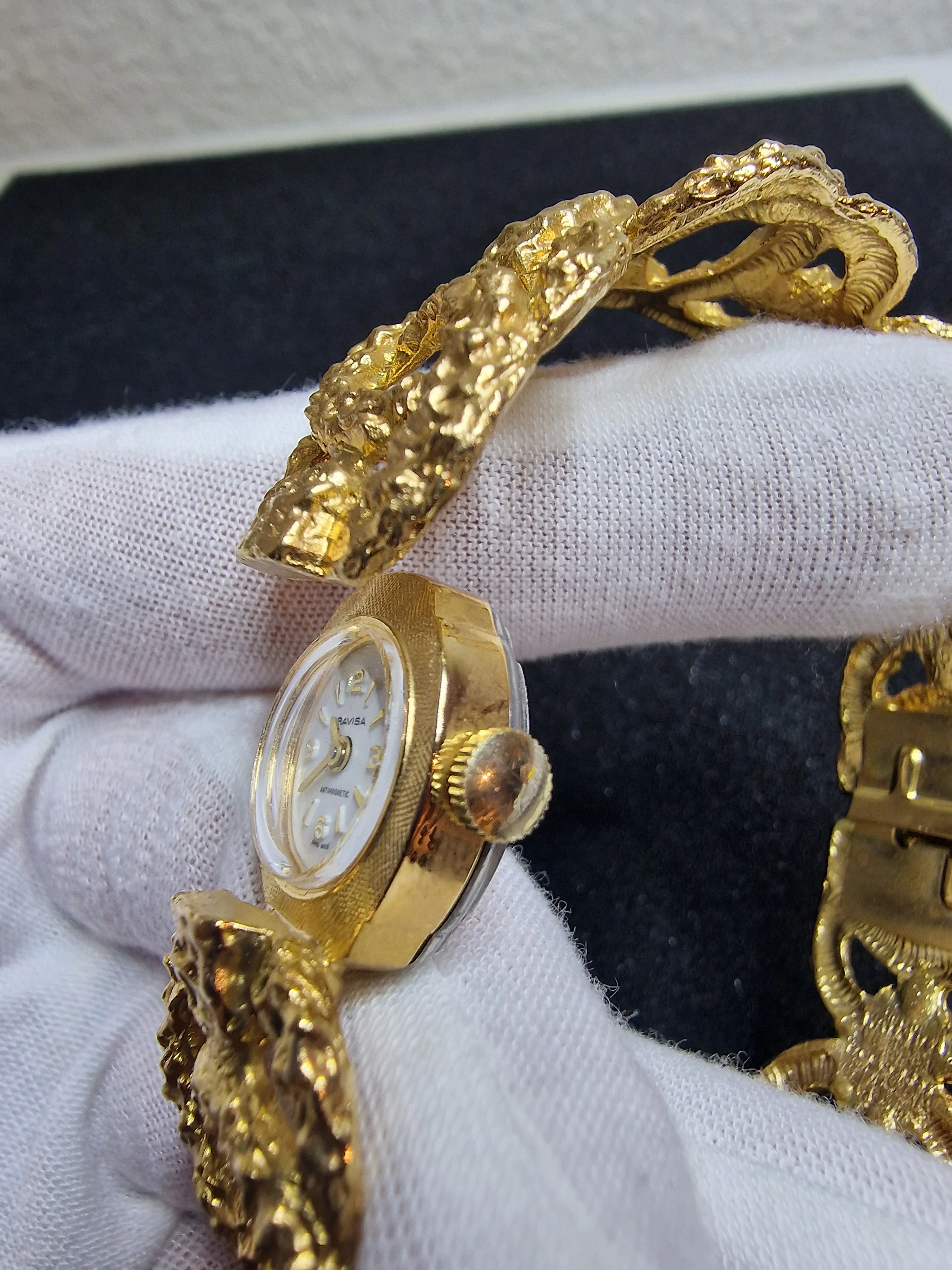 Unworn Vintage Ladies' Clasp Watch "RAVISA" – Swiss Made, Hand-Wound, 1970s, Old Stock 2
