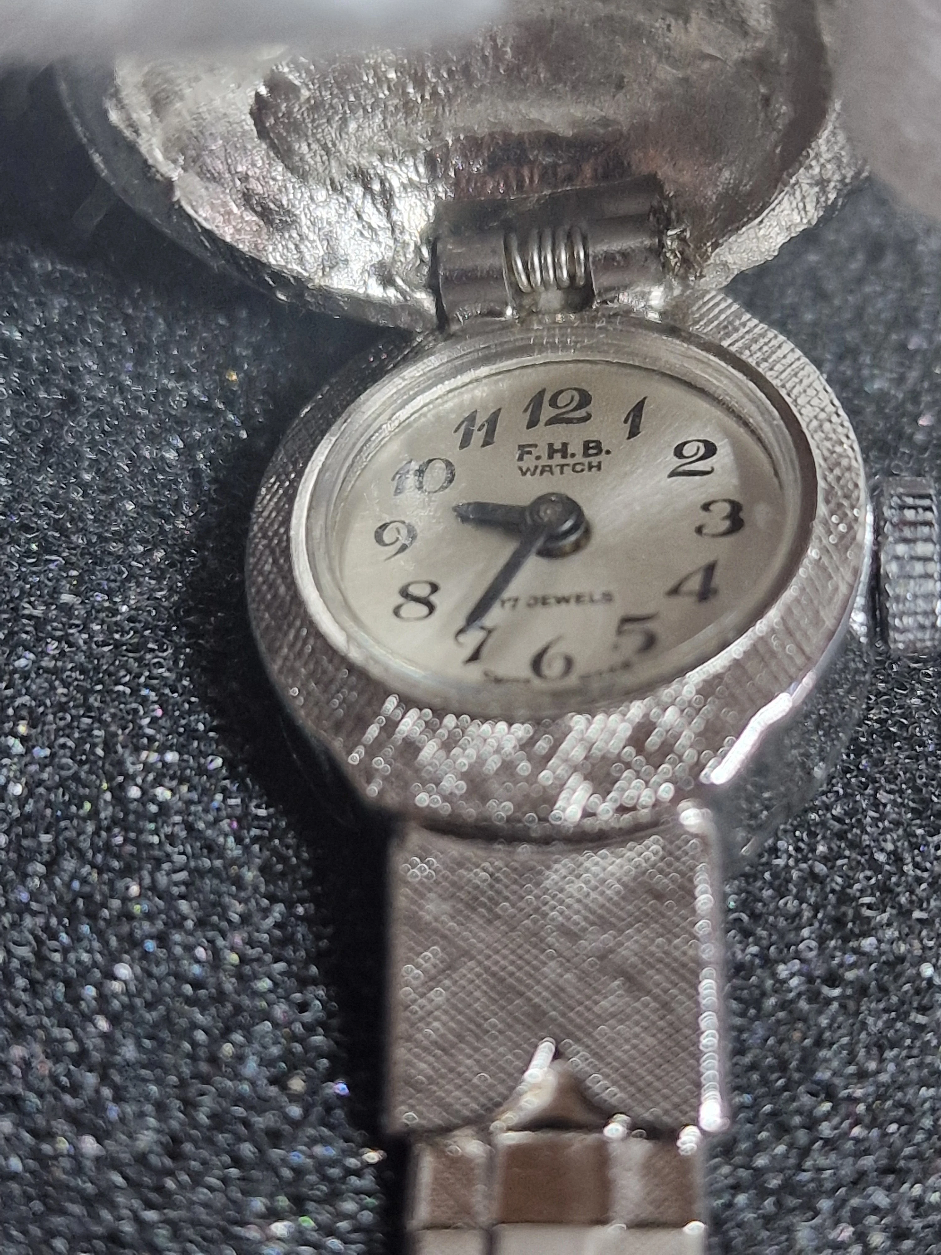 Unworn Vintage Ladies' Jewelry Watch "F.H.B." – Swiss Made, Hand-Wound, Late 1960s 2