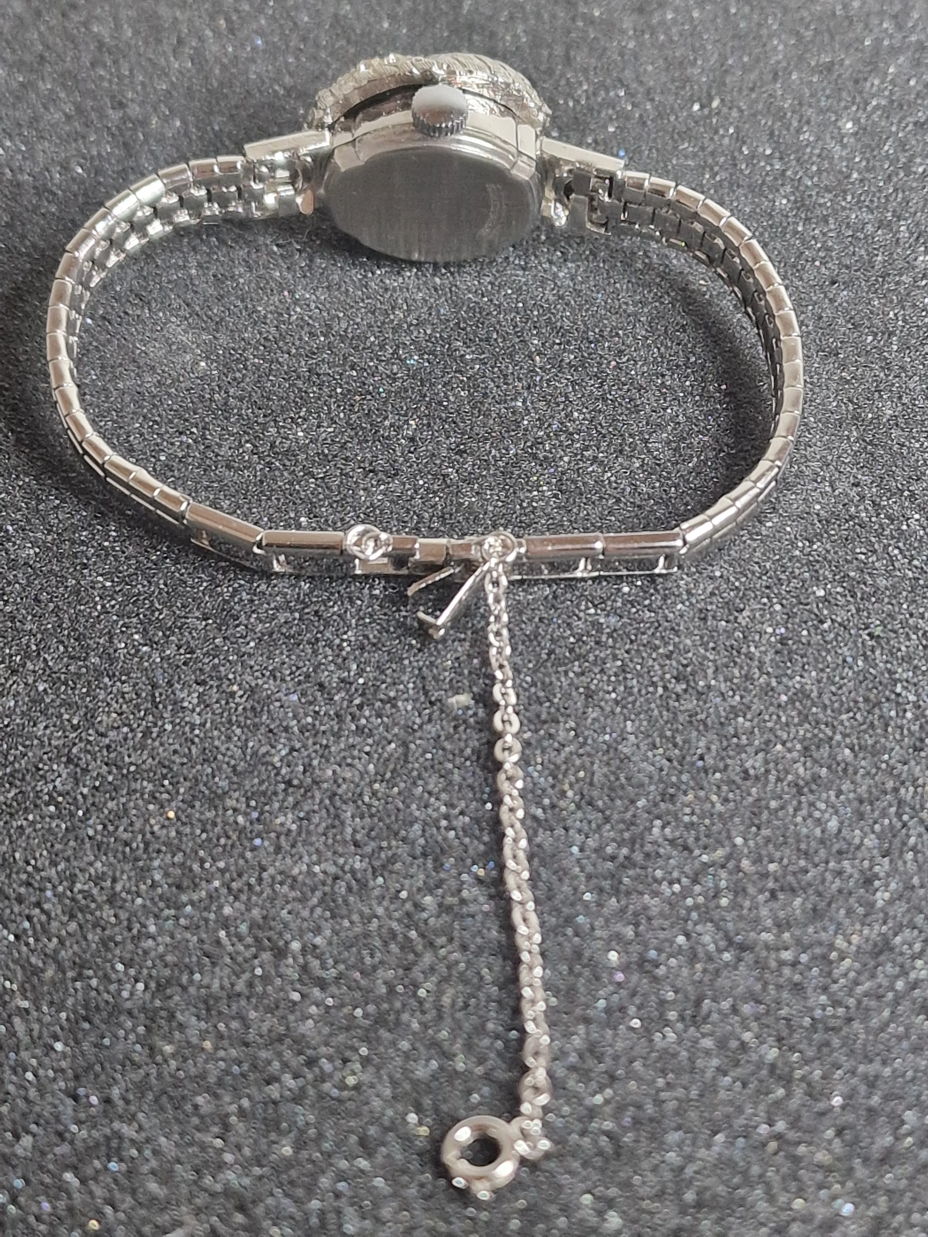 Unworn Vintage Ladies' Jewelry Watch "F.H.B." – Swiss Made, Hand-Wound, Late 1960s 7