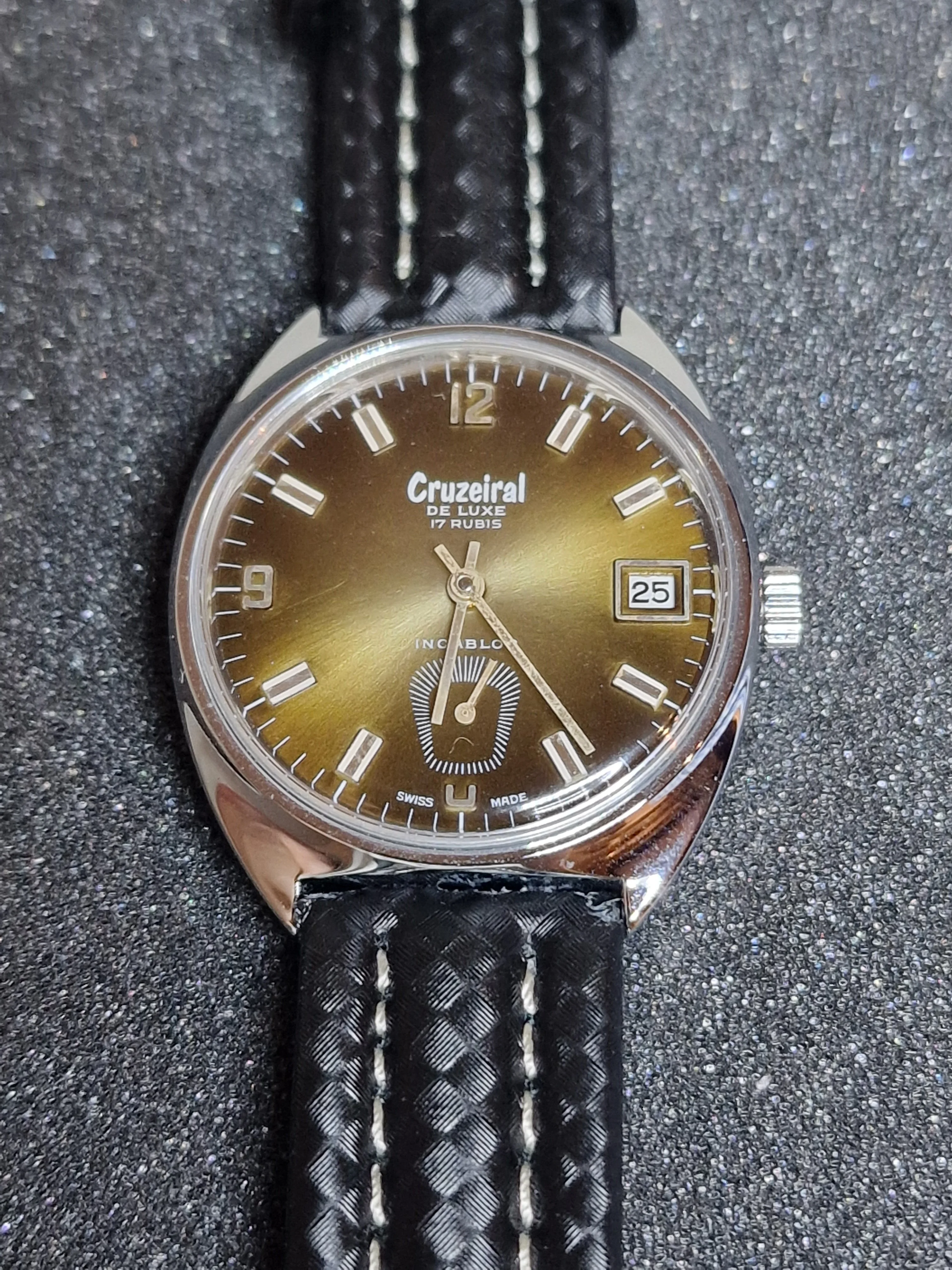 Unworn Vintage Men’s Watch "Cruzeiral De Luxe" – Swiss Made, Hand-Wound, 70s/80s, Faceted Crystal