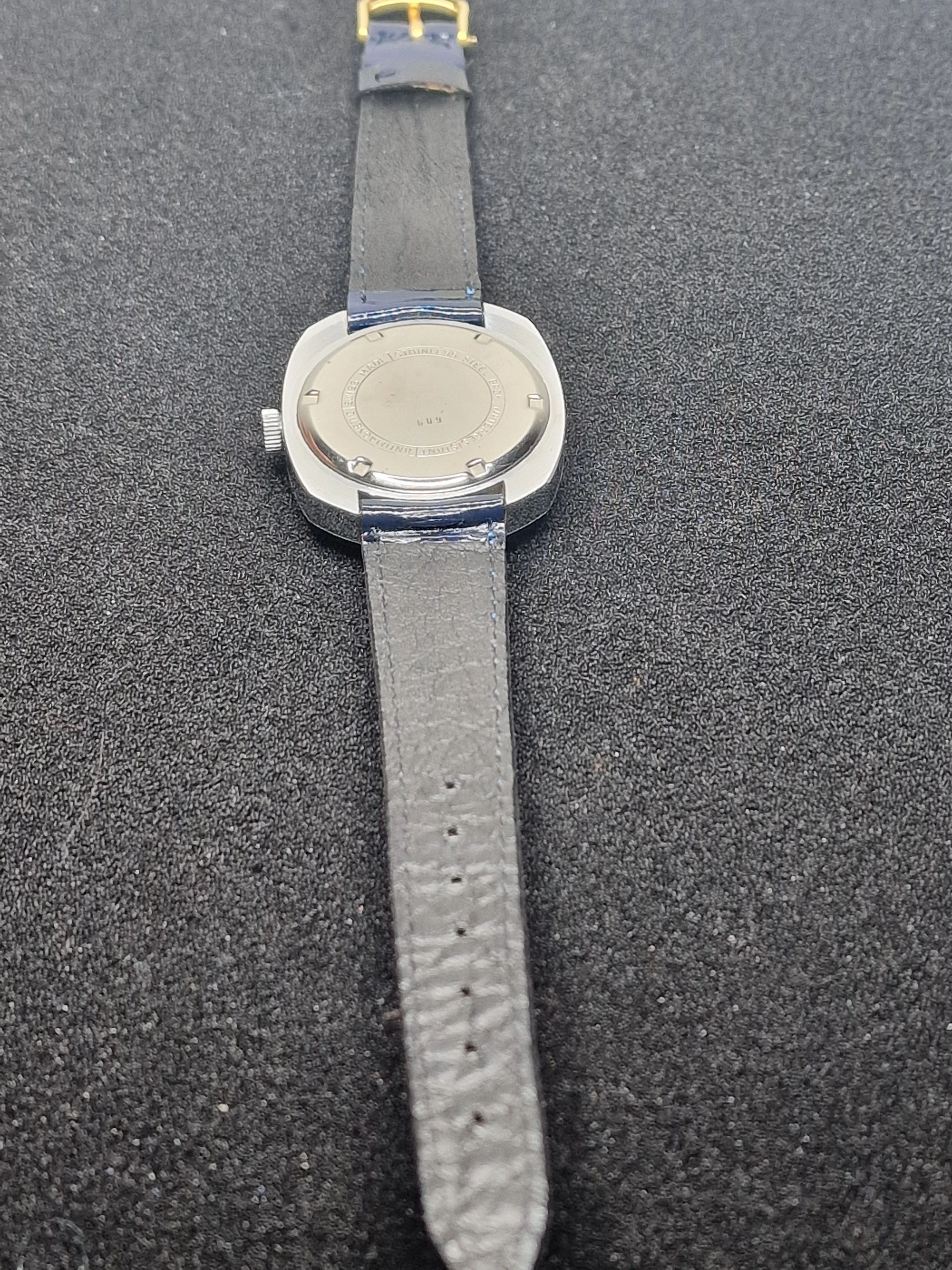 Unworn Vintage Men’s Watch "F.H.B" – Swiss Made, Hand-Wound, 1960s/70s, Steel Case 9