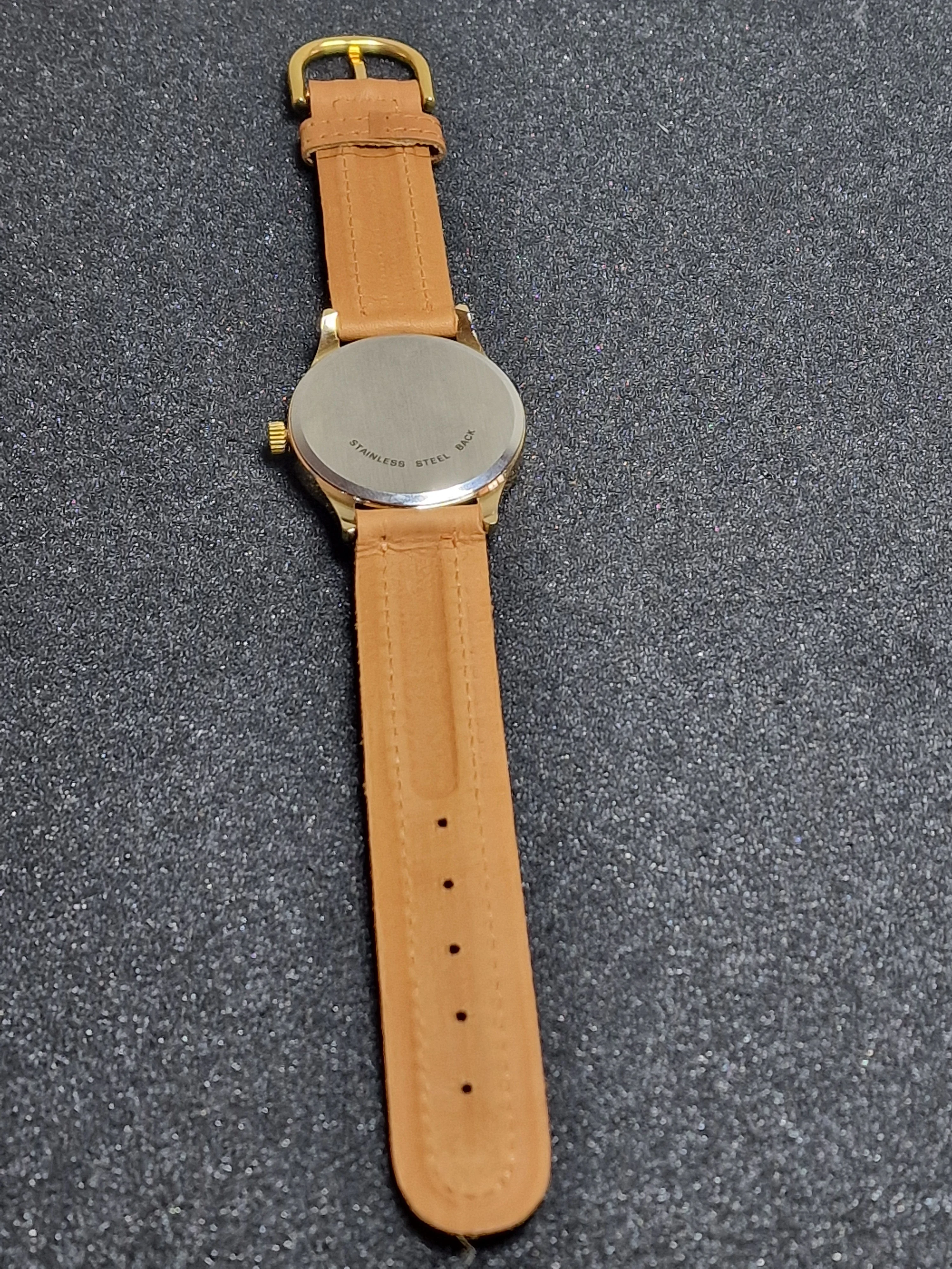 Unworn Vintage Quartz Watch "GENEVE" – Swiss Made, Cattin Movement, 38mm, 80s/90s, Old Stock 8