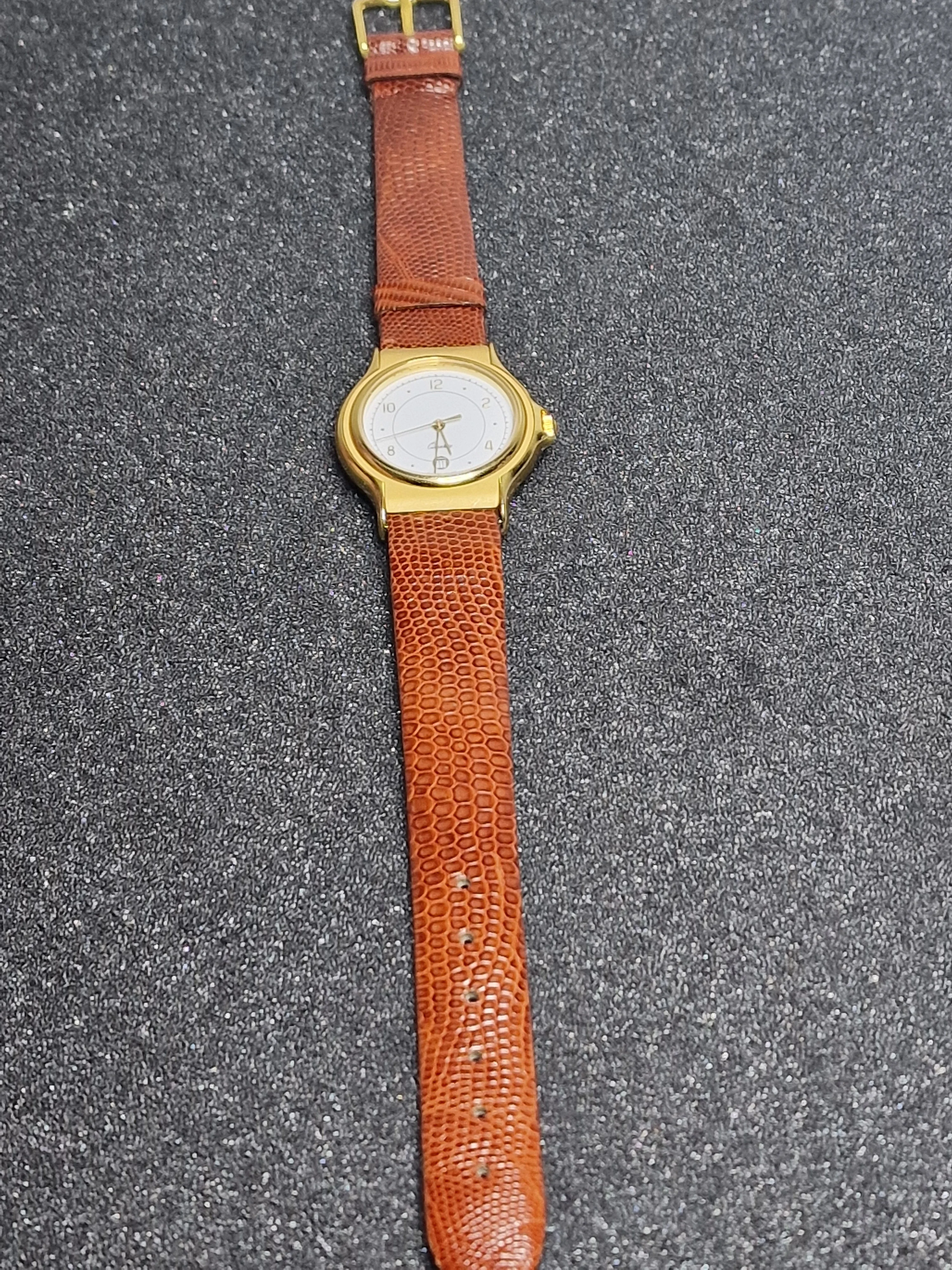 Unworn Vintage Quartz Watch&nbsp; Swiss Made, ETA Movement, 70s/80s, Gold-Tone 3