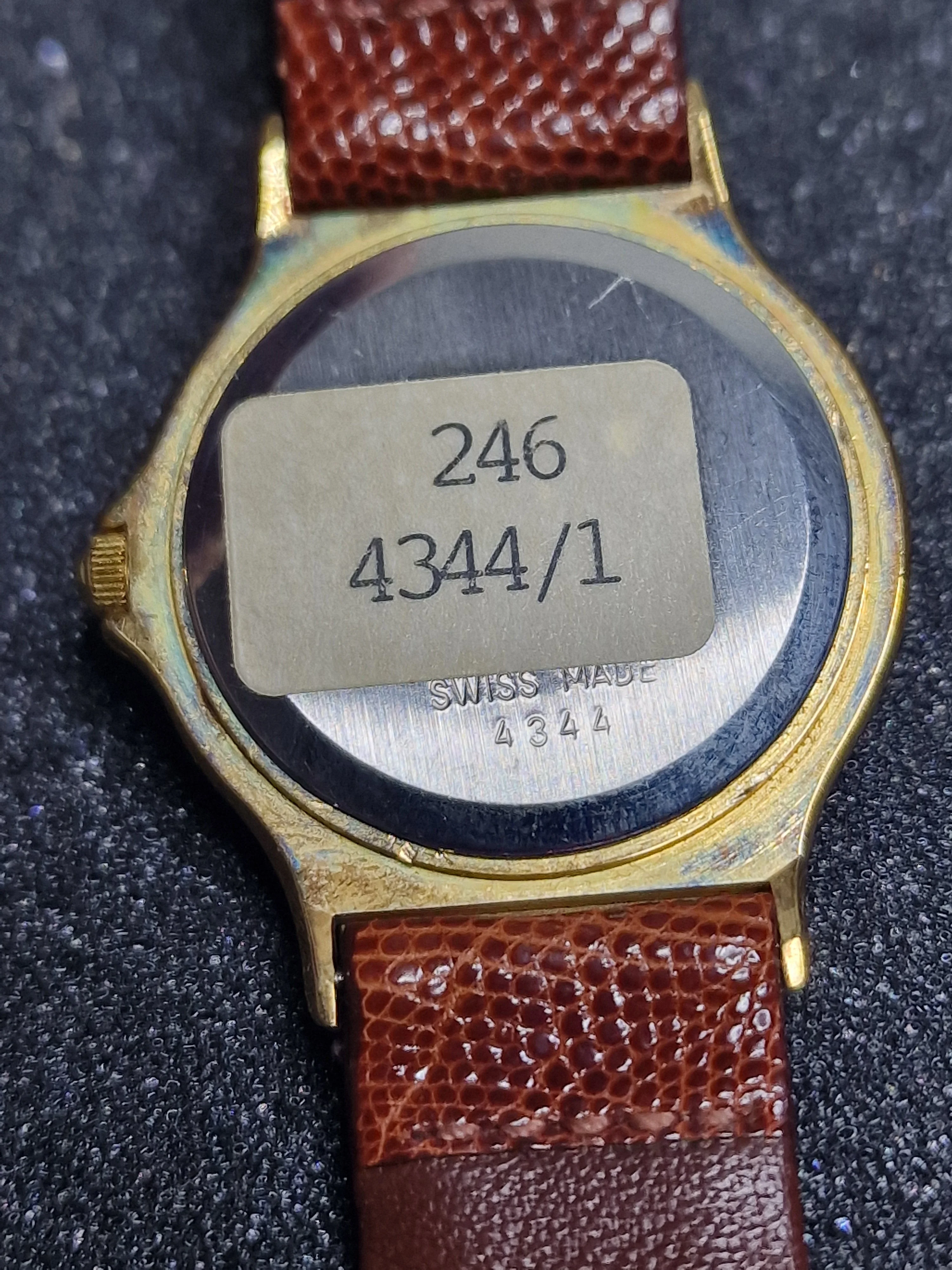 Unworn Vintage Quartz Watch&nbsp; Swiss Made, ETA Movement, 70s/80s, Gold-Tone 9