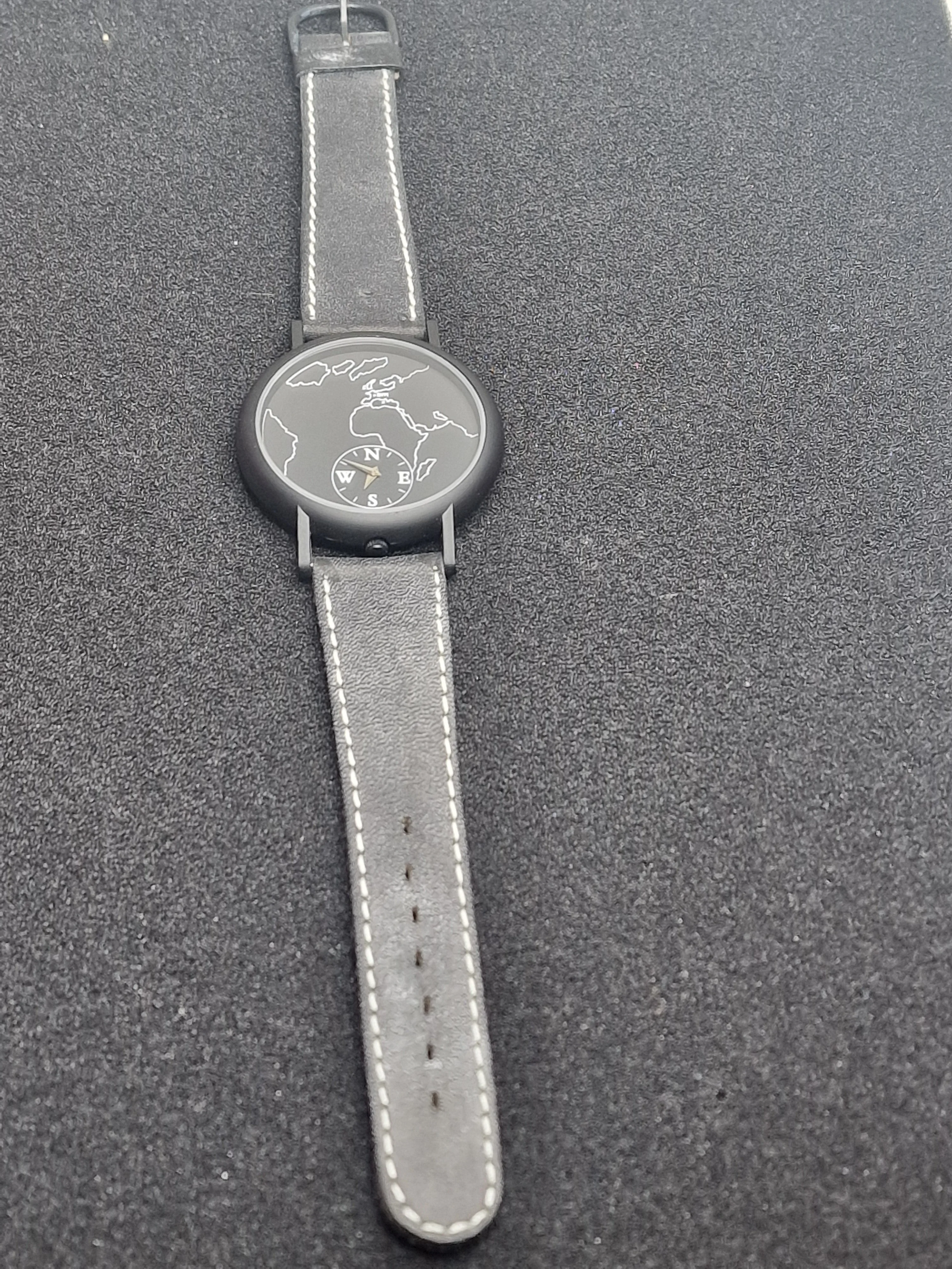 Unworn Vintage Quartz Watch – Swiss Made – Cattin Movement – 80s–90s – 42mm – NOS 6