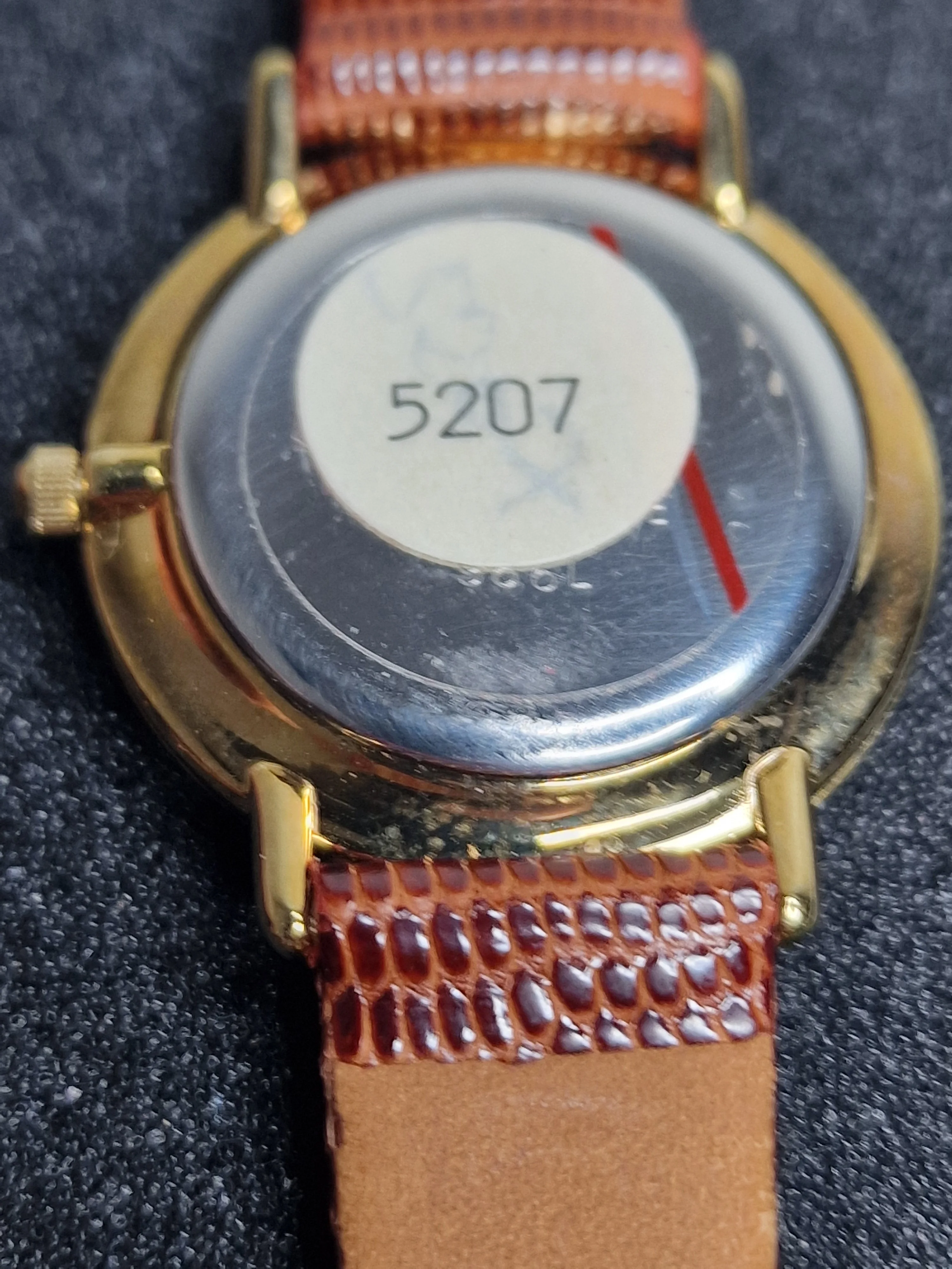 Vintage Men’s Watch – Argiolo Del Gobbo, Firenze – Quartz – Swiss Made – 1980s – 29 x 34mm – NOS 8