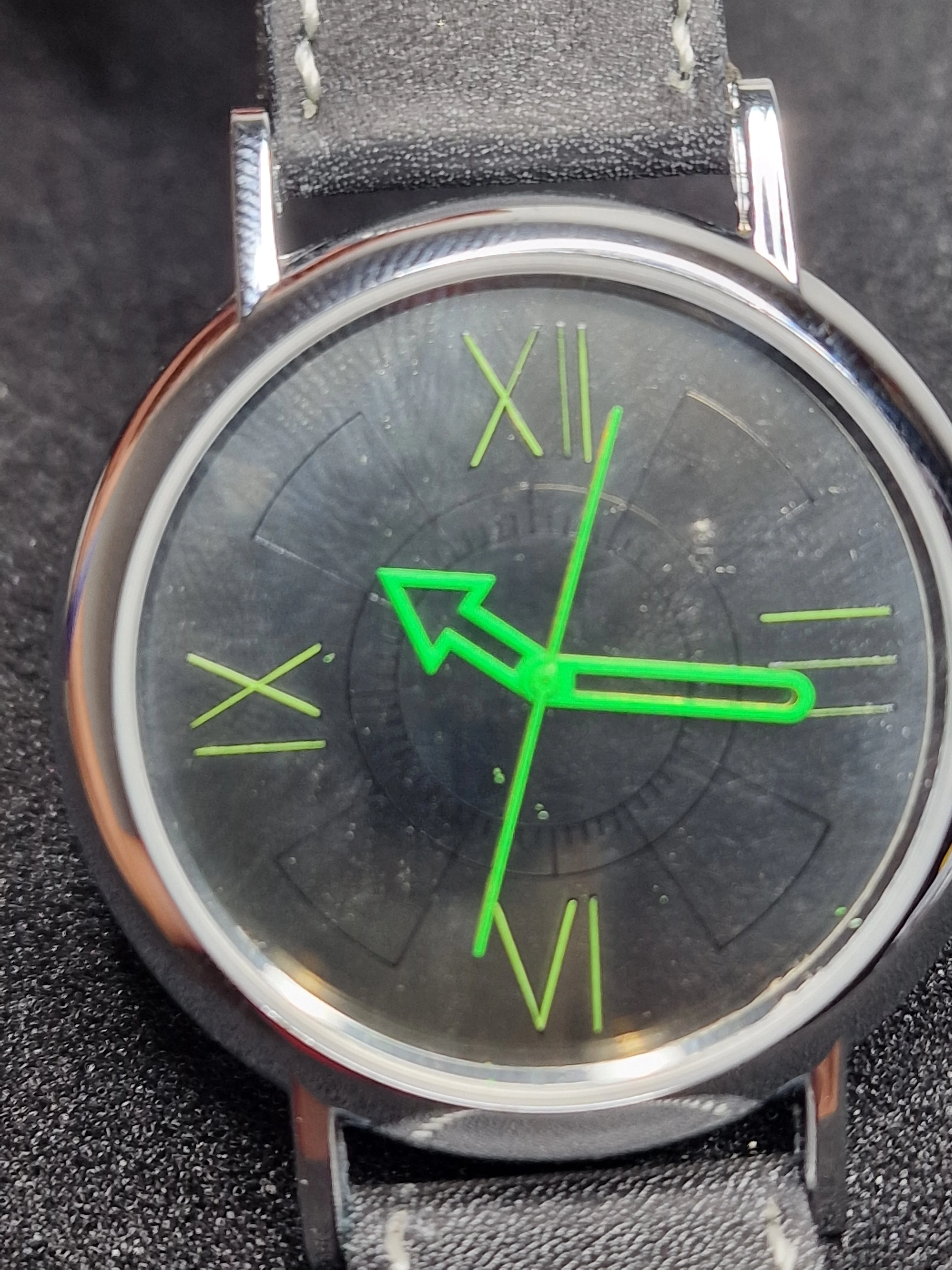 Unworn Vintage Quartz Watch – Swiss Made – Cattin Movement – 80s–90s – 42mm – NOS 5
