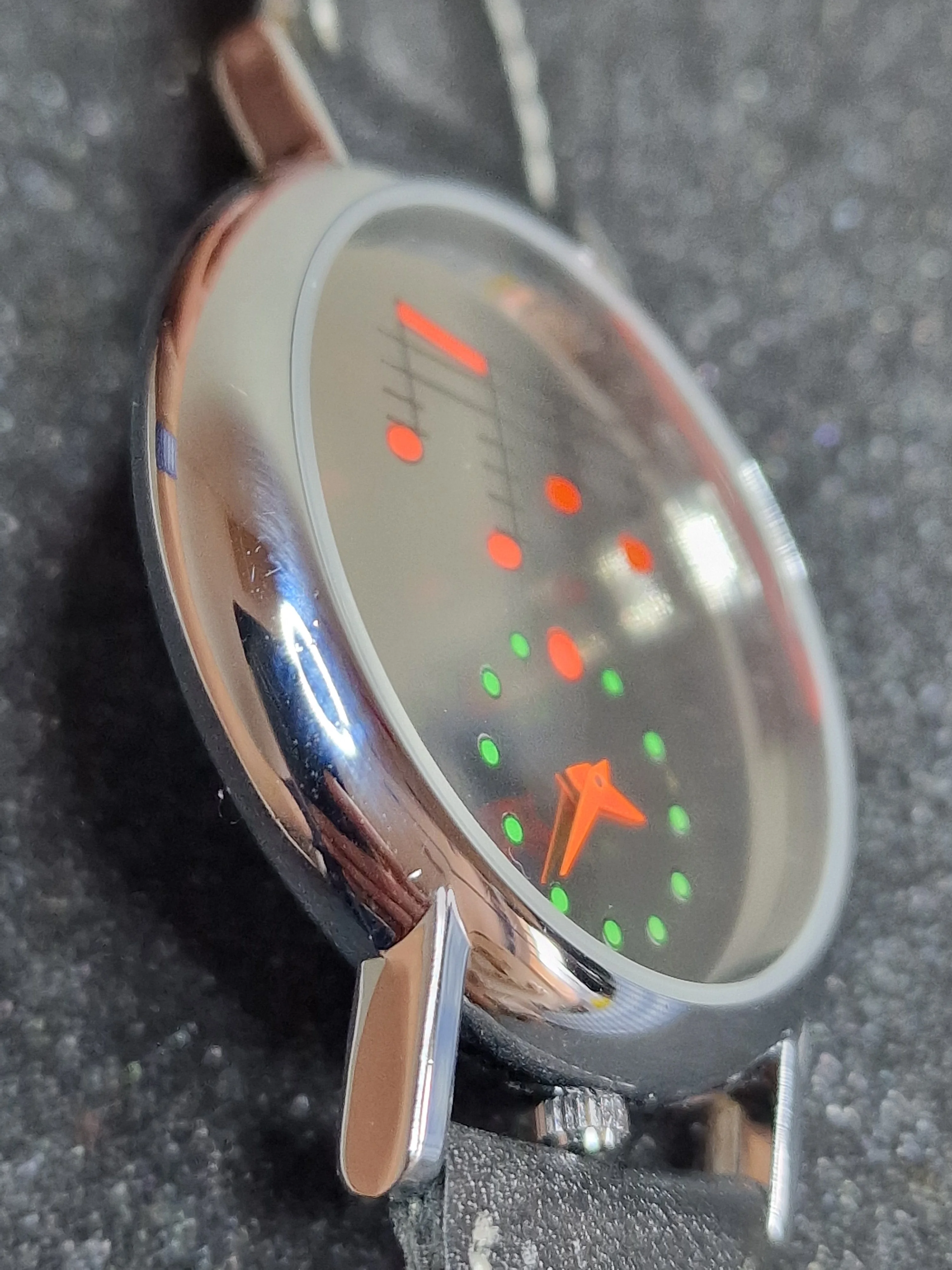 Unworn Vintage Quartz Watch – Swiss Made, Cattin Movement, 80s/90s, Old Stock 3