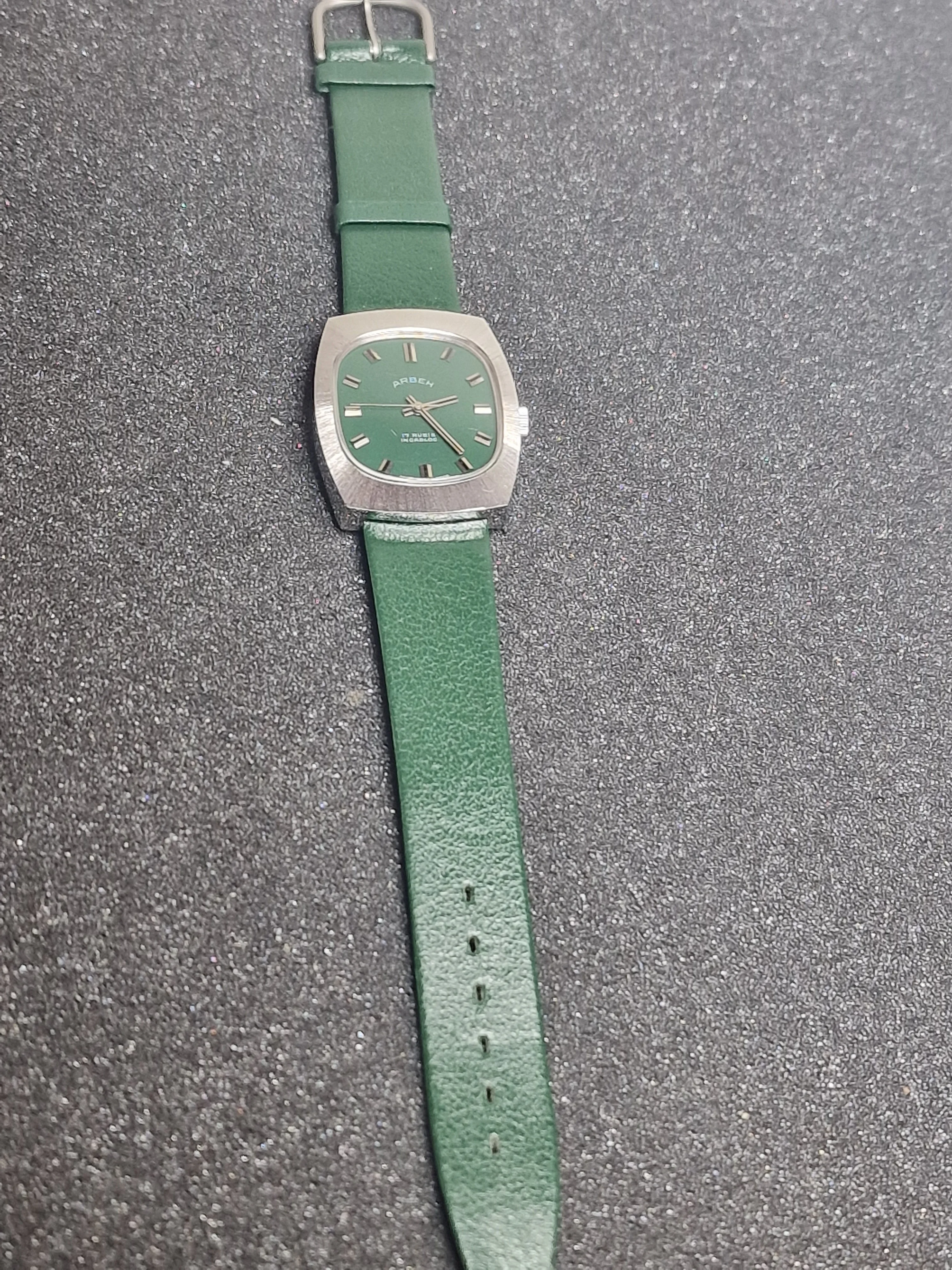 Unworn Vintage Watch "ARBEH" – Swiss Made, Hand-Wound, 60s/70s, Ultra-Slim Design 3
