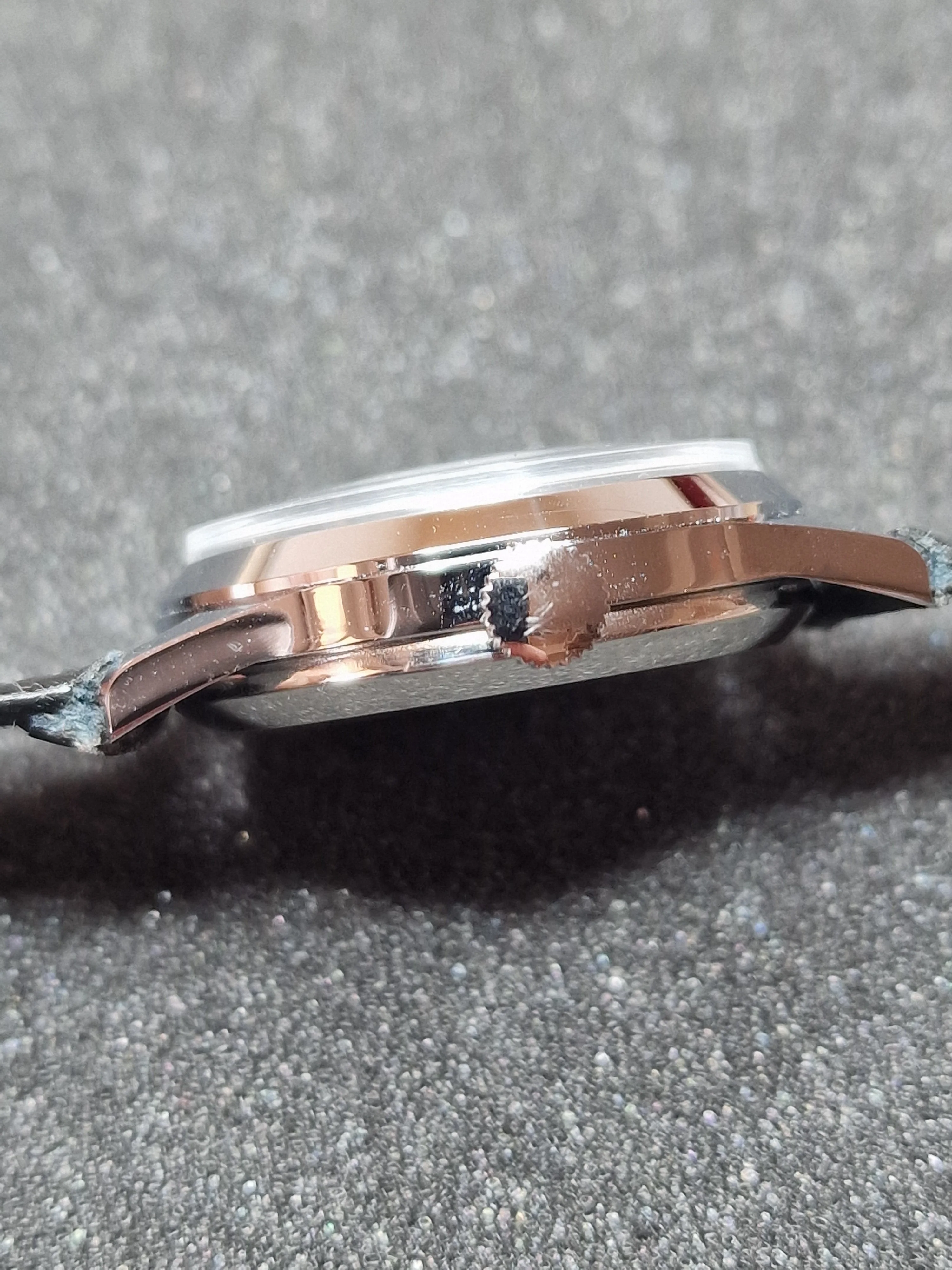 Unworn Vintage Watch "DIANTUS" – Mechanical, From Old Stock 3