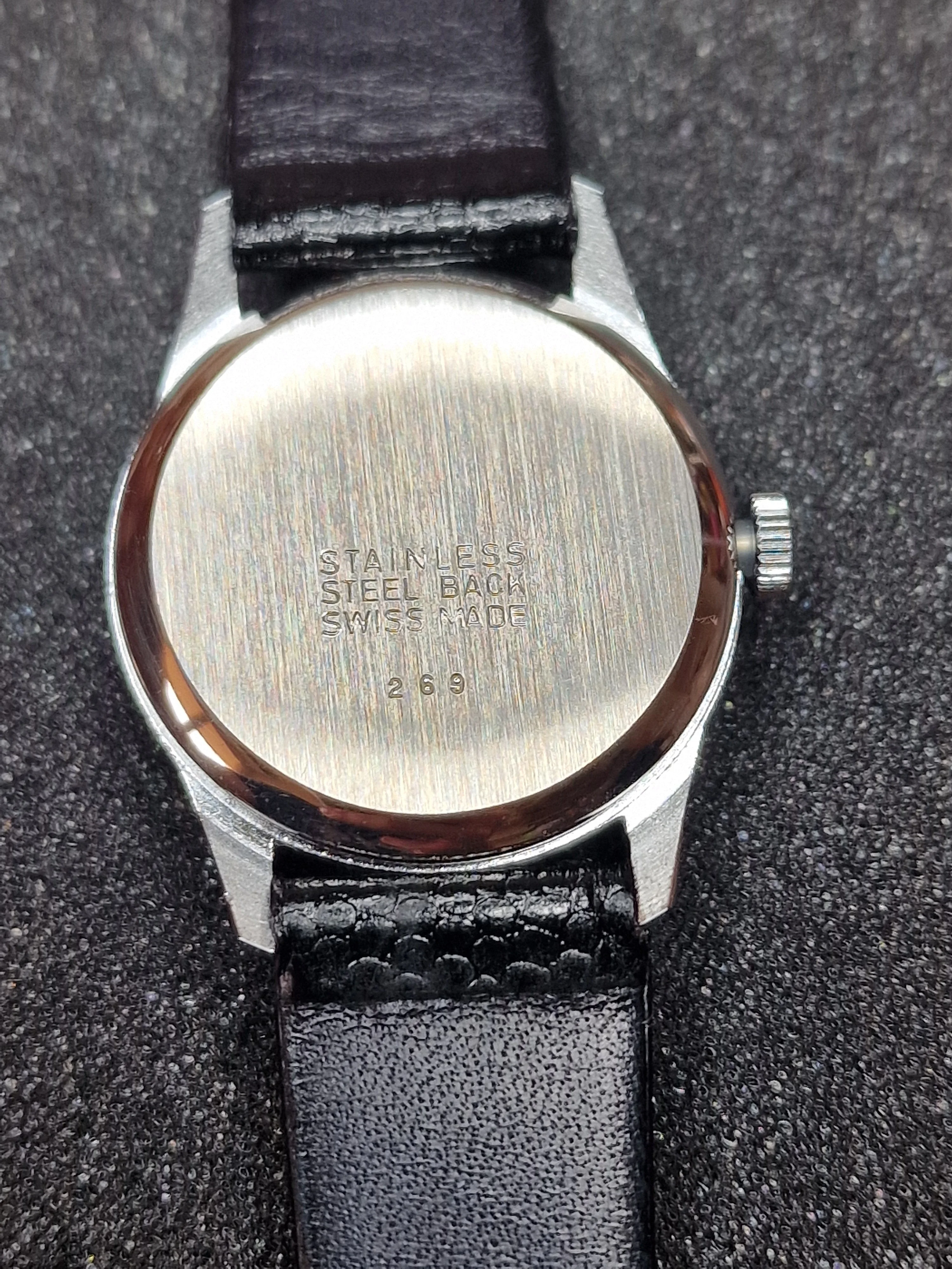 Unworn Vintage Watch "DIANTUS" – Mechanical, From Old Stock 4