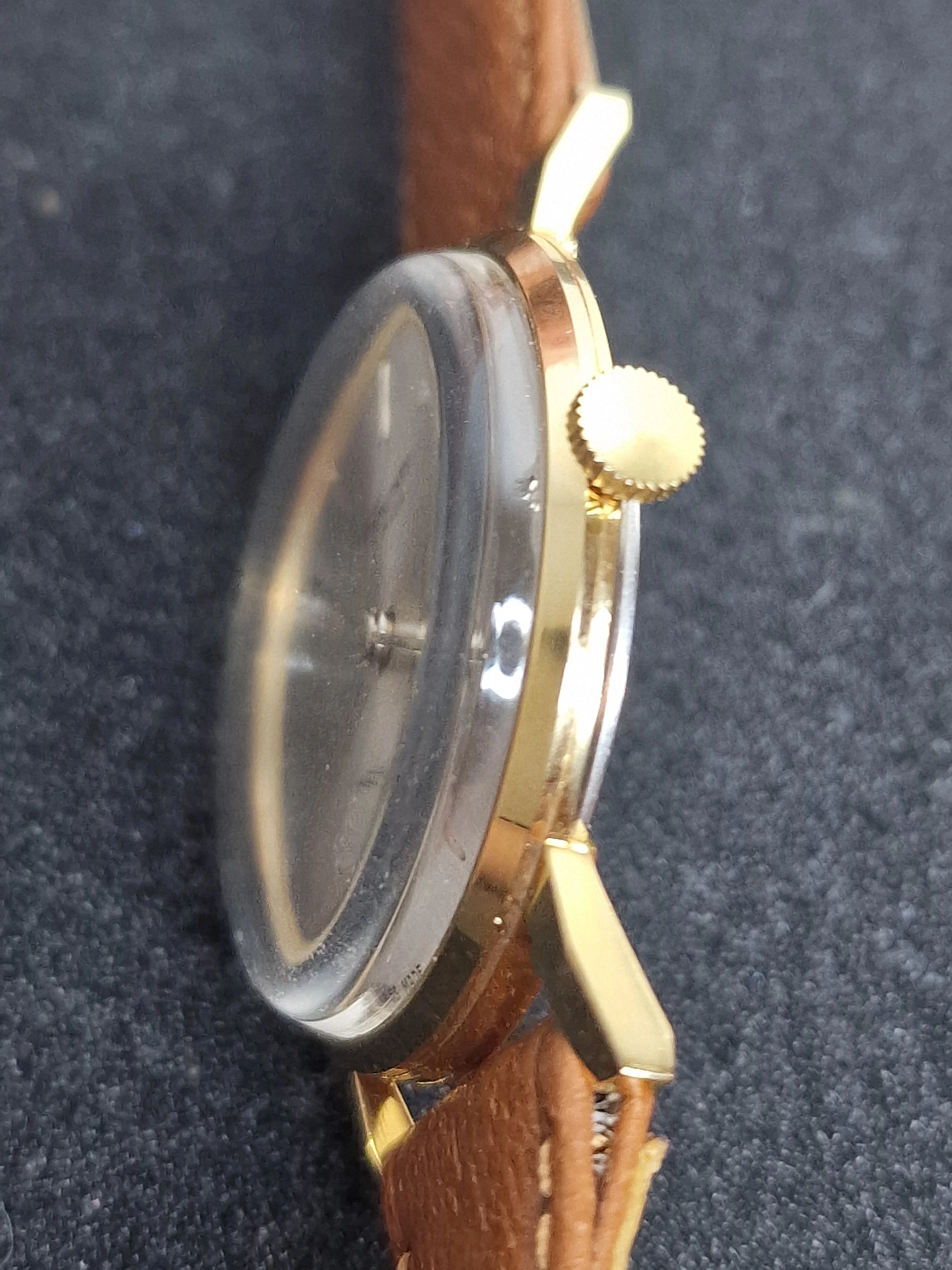 Unworn Vintage Watch "SECRETARY" – Swiss Made – Hand-Wound – 50s/60s – Gold-Tone – NOS 5