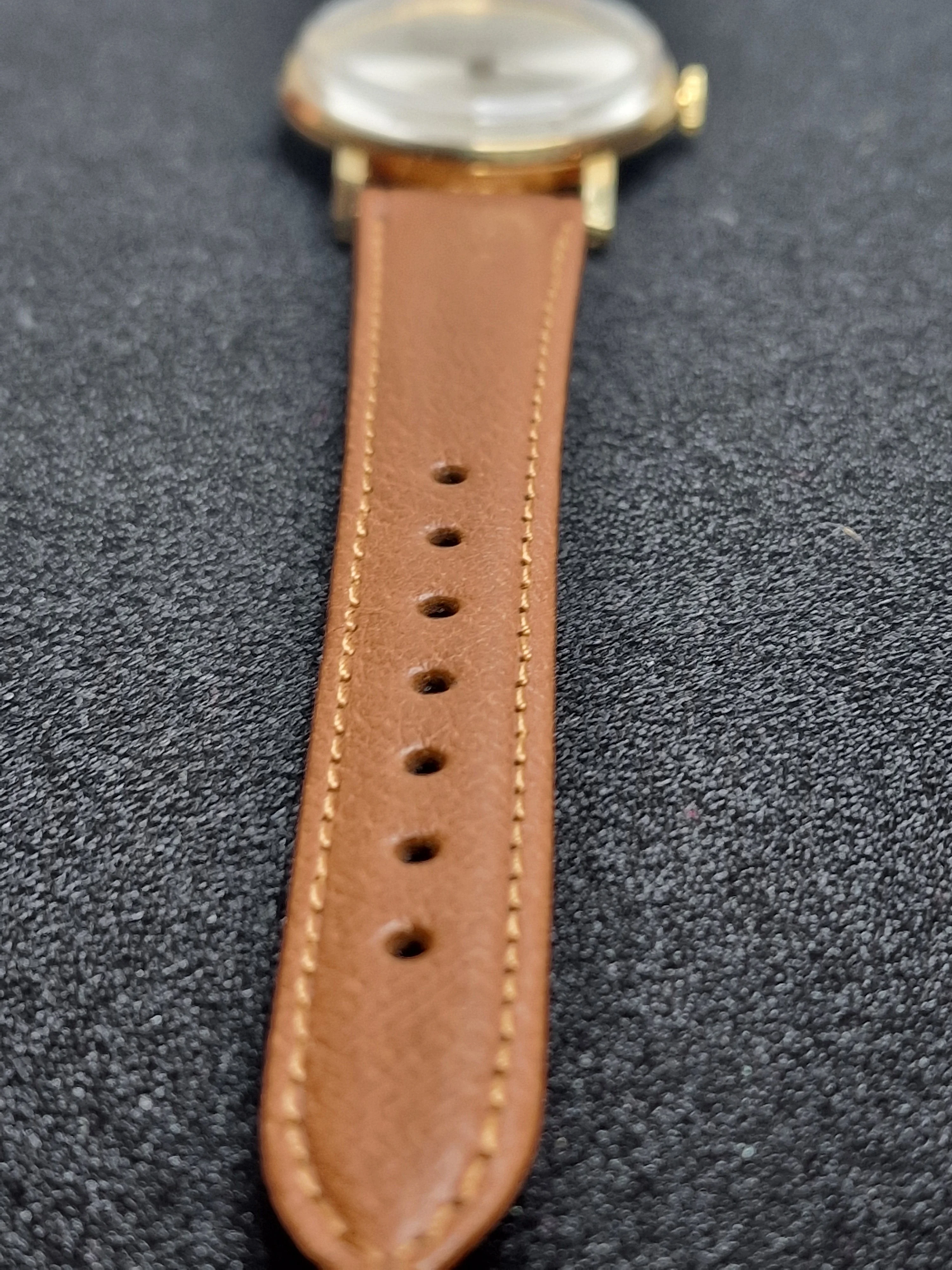 Unworn Vintage Watch "SECRETARY" – Swiss Made – Hand-Wound – 50s/60s – Gold-Tone – NOS 12