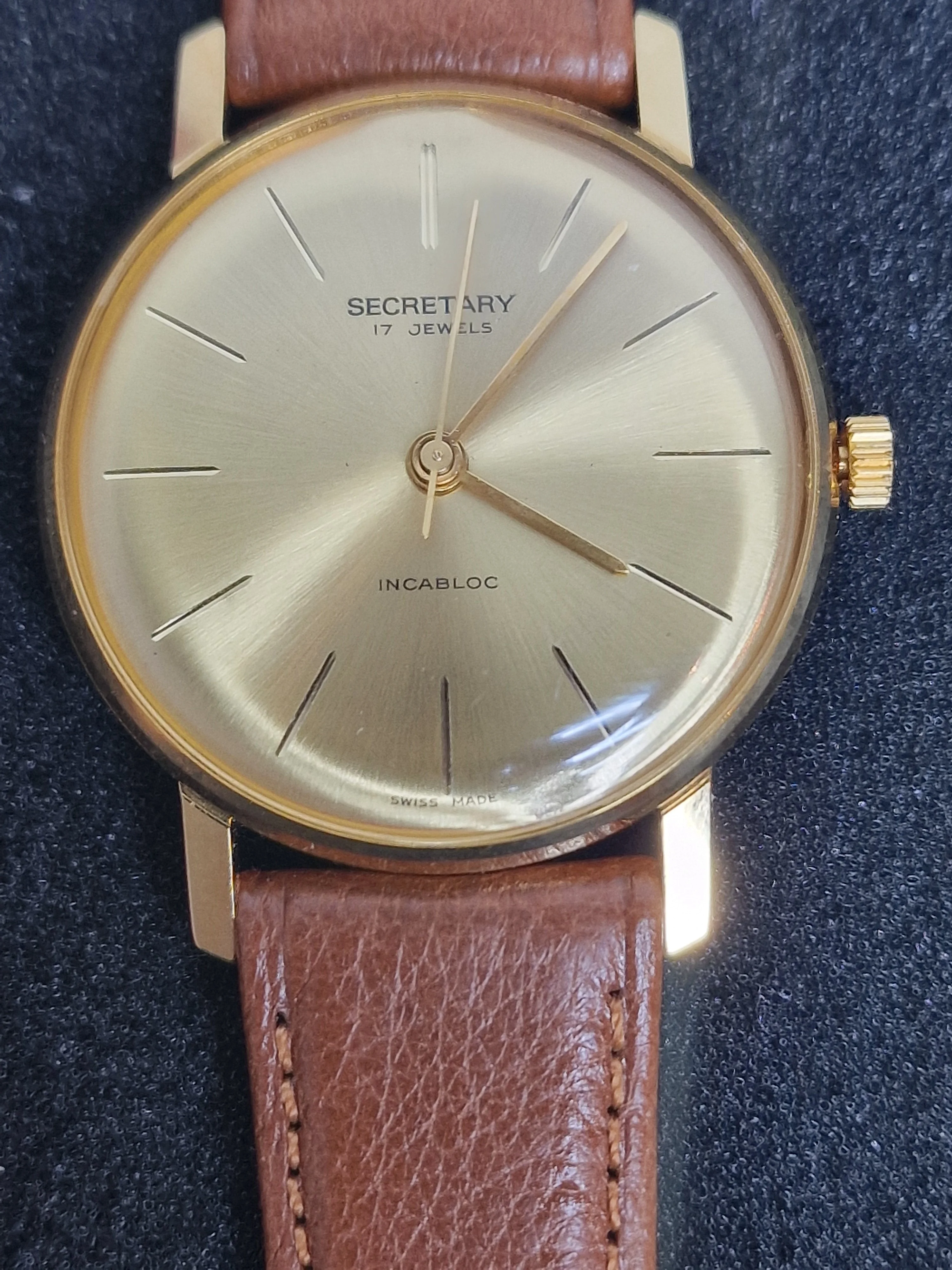 Unworn Vintage Watch "SECRETARY" – Swiss Made – Hand-Wound – 50s/60s – Gold-Tone – NOS