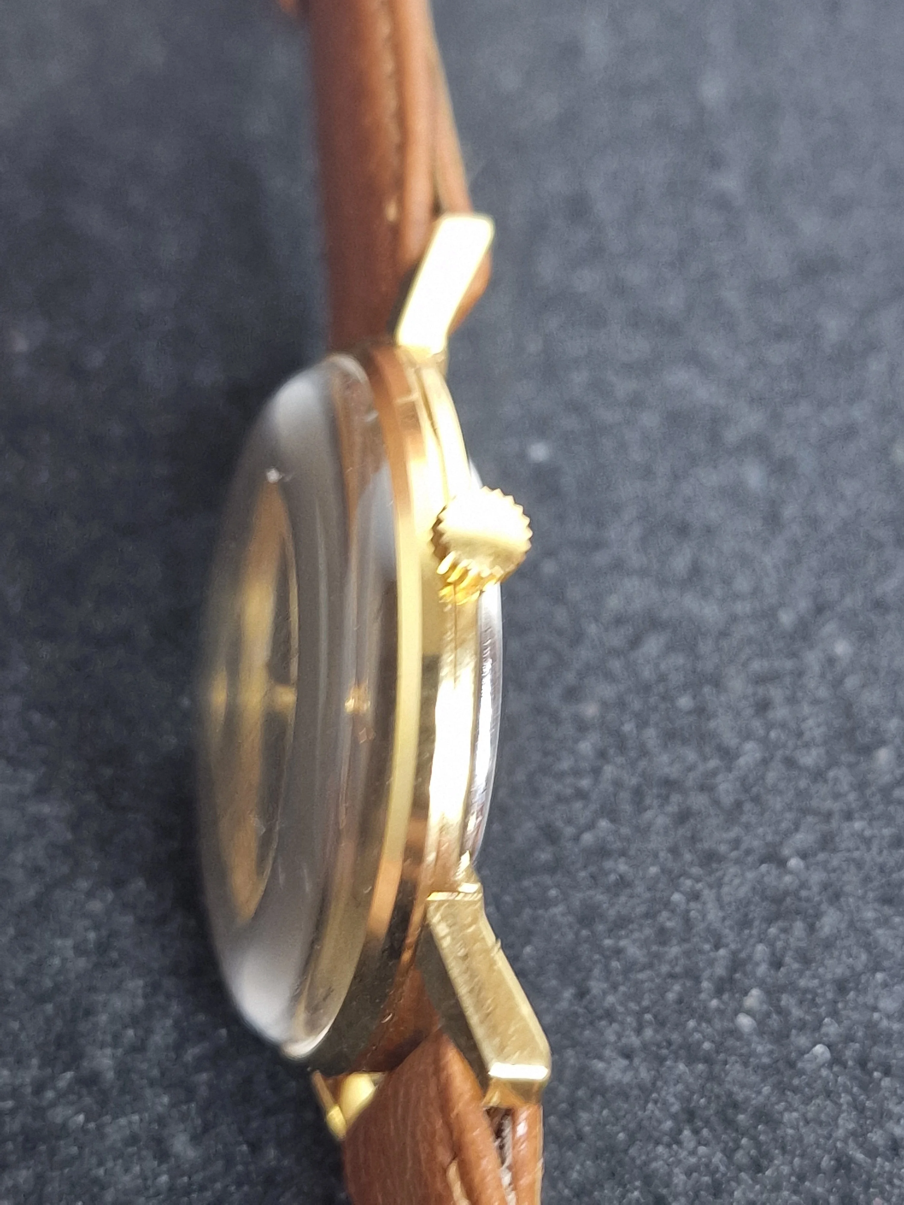 Unworn Vintage Watch "SECRETARY" – Swiss Made – Hand-Wound – 50s/60s – Gold-Tone – NOS 5