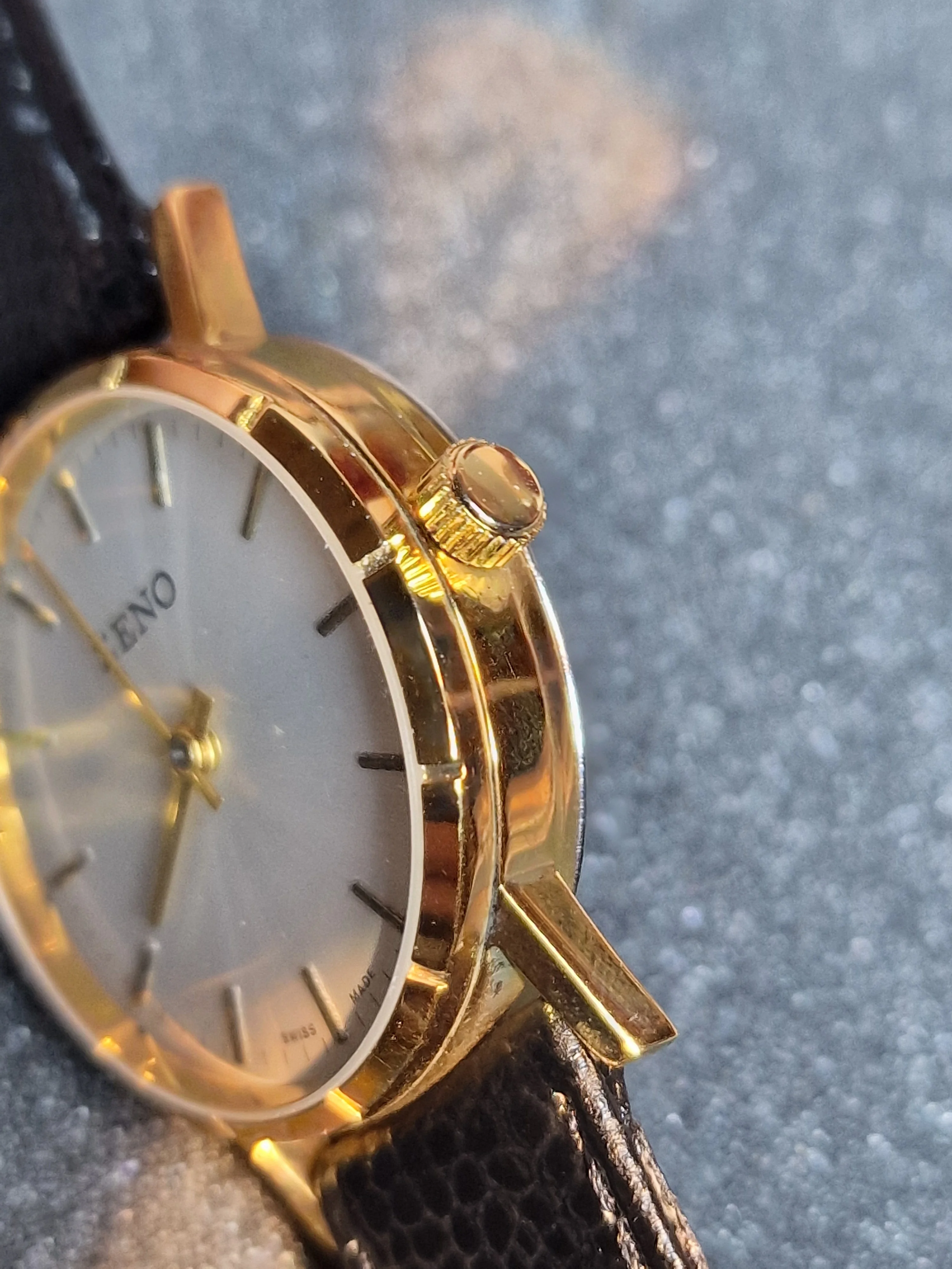 Unworn Vintage Watch "Zeno Basel" – Swiss Made, Hand-Wound, 70s/80s, Ultra Flat 4