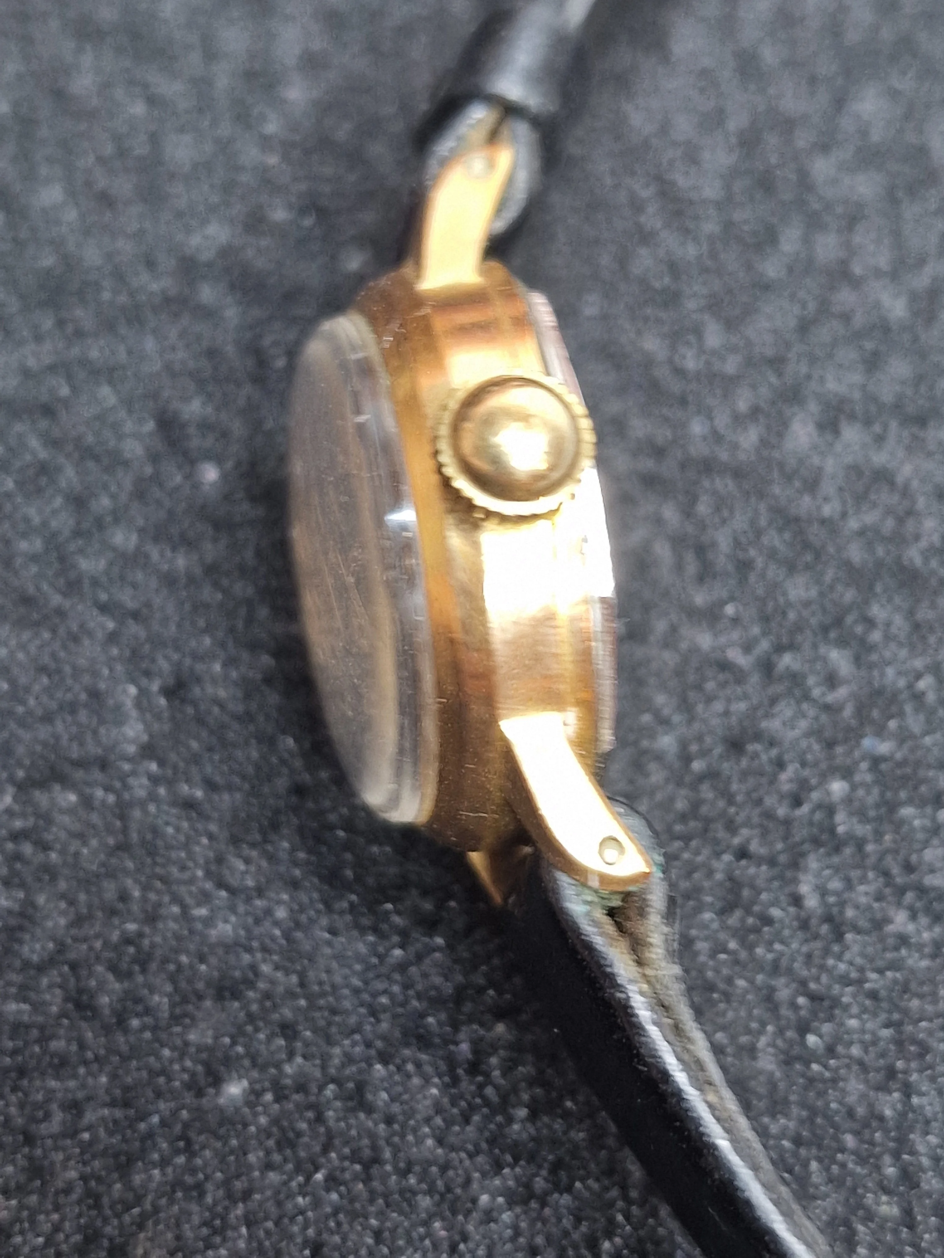 Vintage ELOGA Watch – 17 Jewels – Incabloc – Waterproof – Swiss Made – 19mm 3