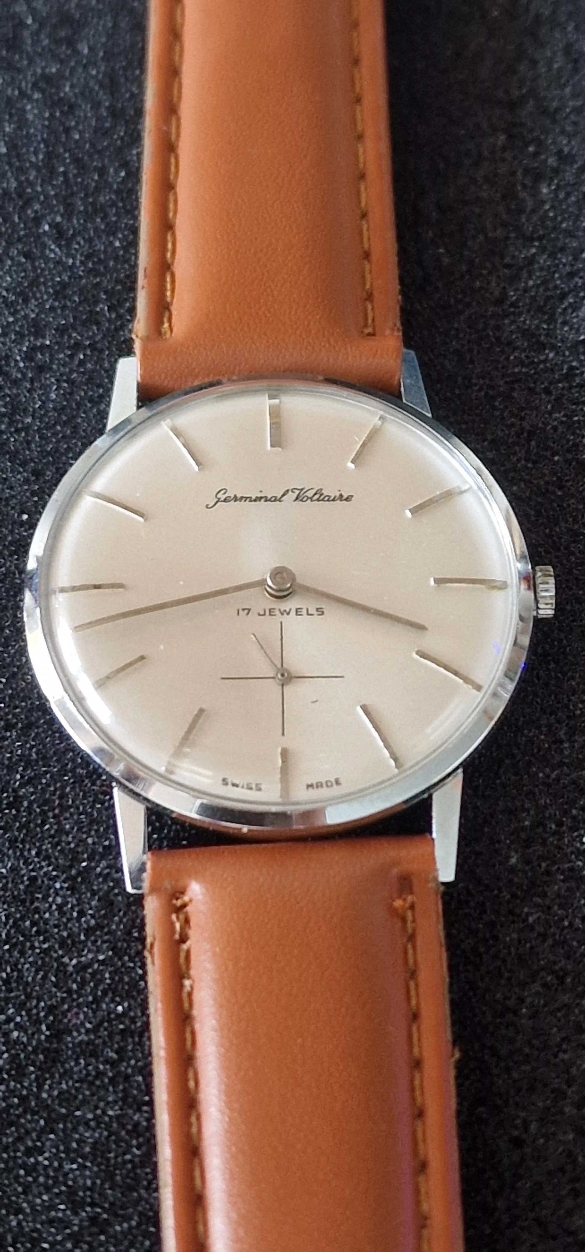 Vintage Hand-Wound Watch "Germinal Voltaire" – Swiss Made, 34mm, Excellent Condition 4