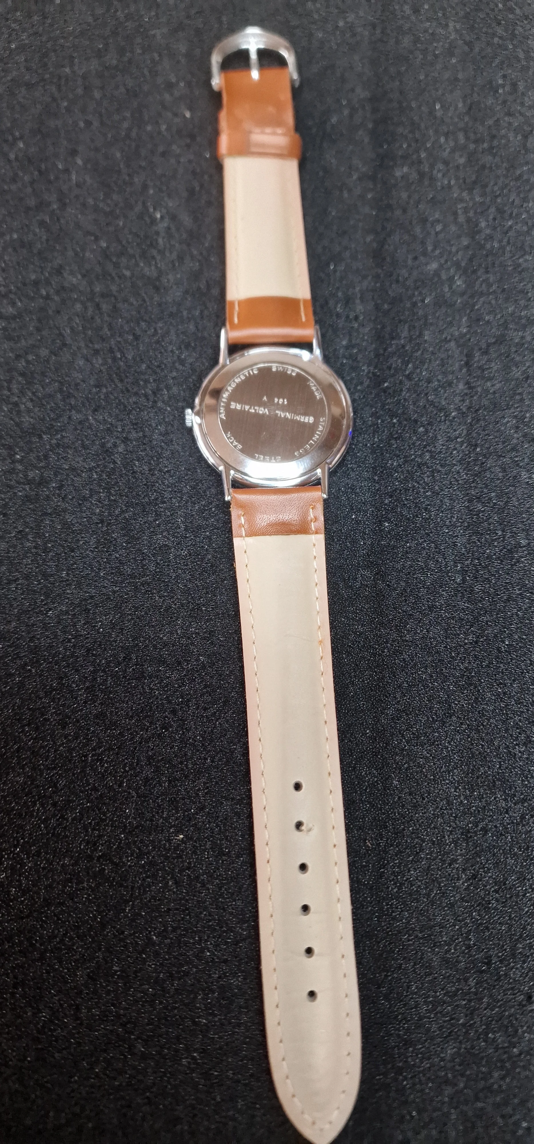 Vintage Hand-Wound Watch "Germinal Voltaire" – Swiss Made, 34mm, Excellent Condition 8