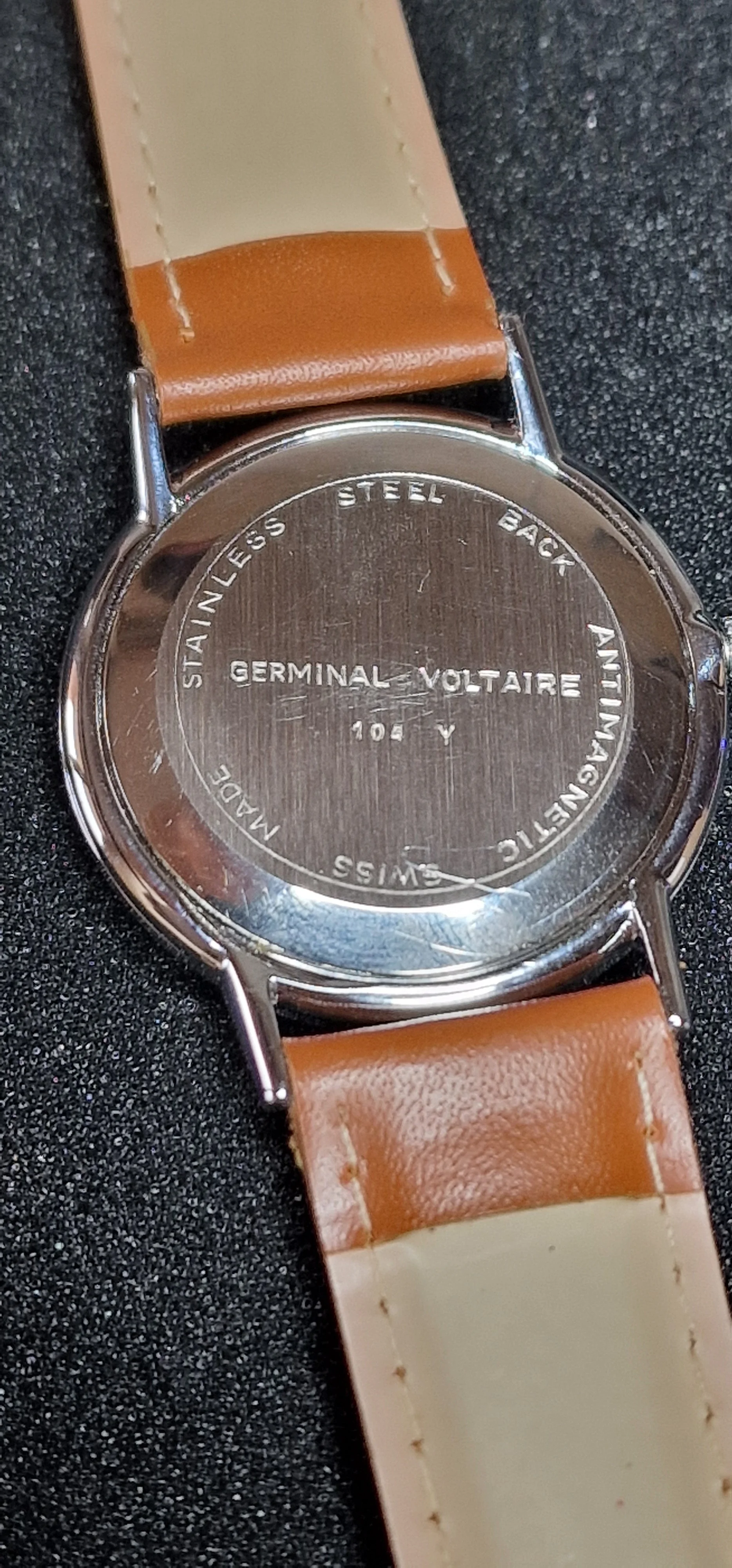 Vintage Hand-Wound Watch "Germinal Voltaire" – Swiss Made, 34mm, Excellent Condition 10