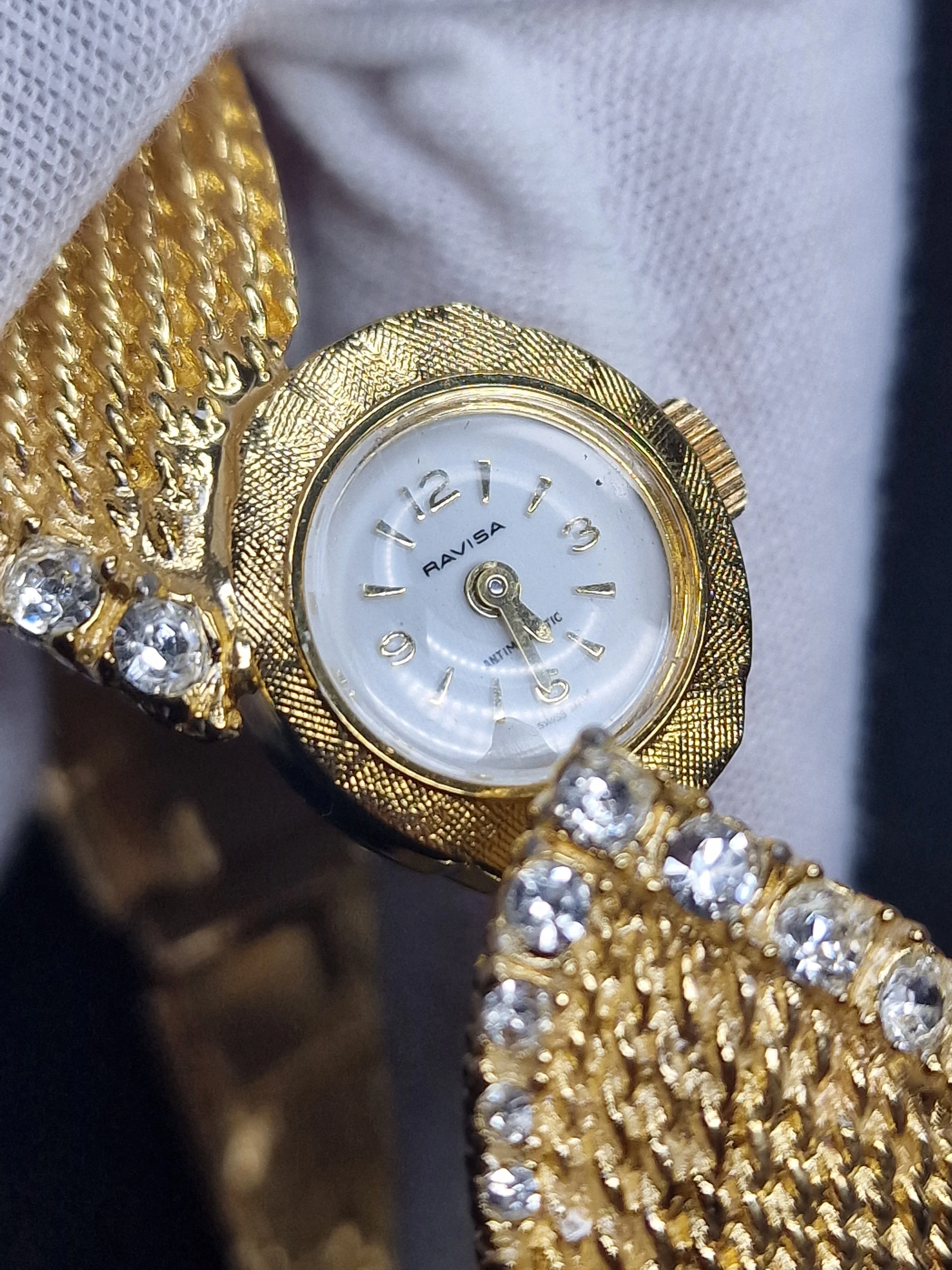 💎 Vintage Ladies’ Clasp Watch – RAVISA | Hand-Wound | Swiss Made | 1960s | NOS 8