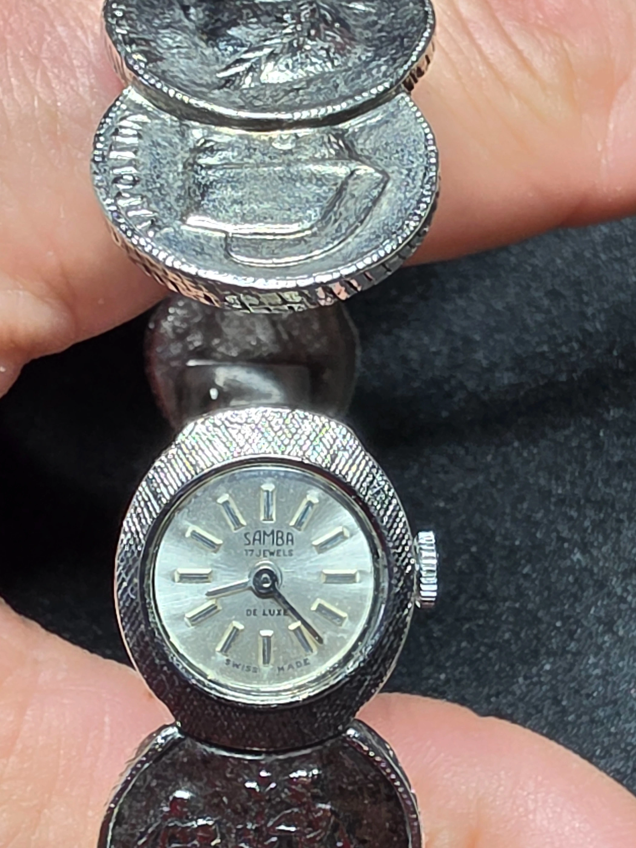 Samba Wristwatches – Very Good