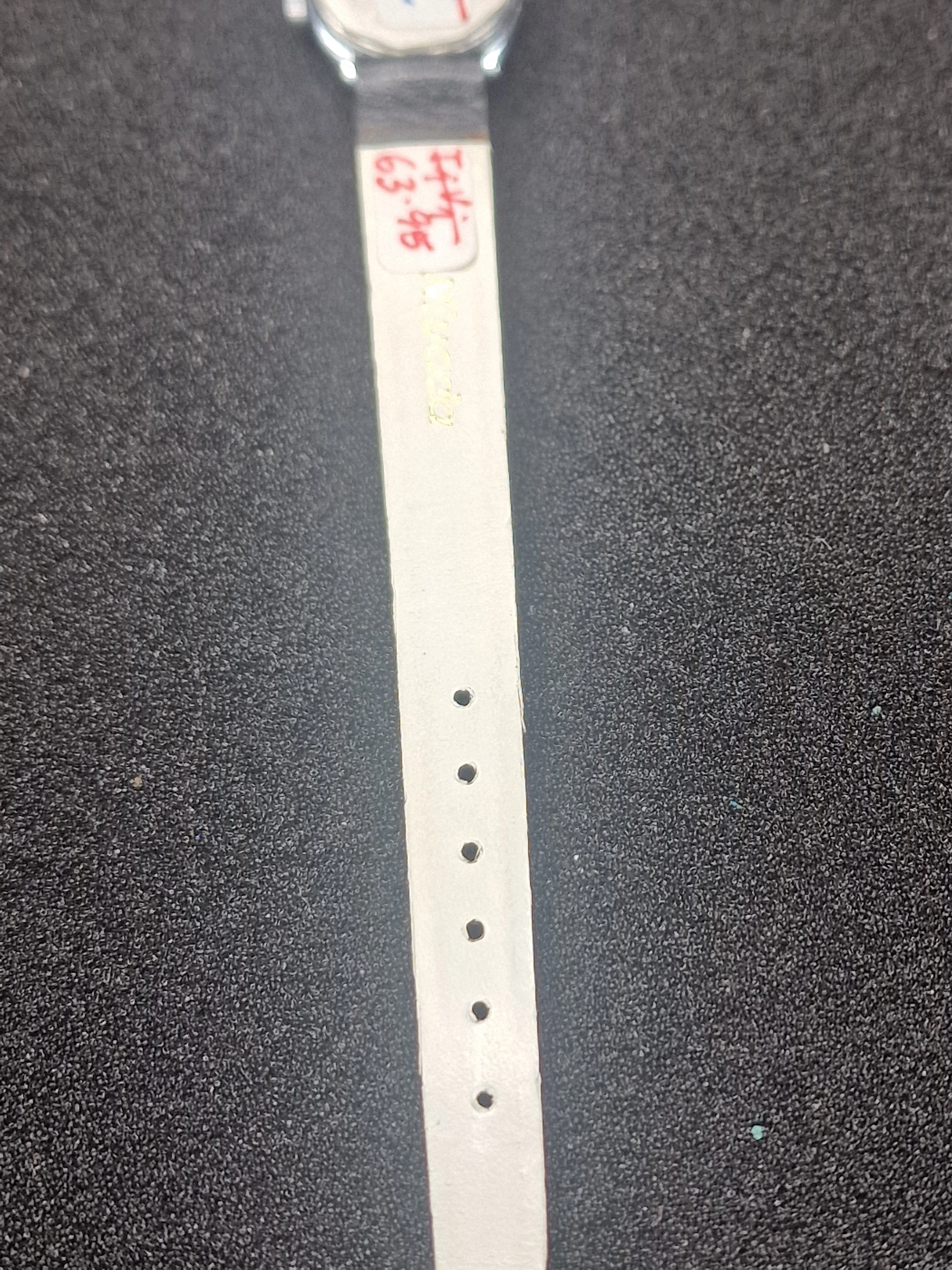 Vintage Nivada Ladies Watch – 23mm – Unworn 8