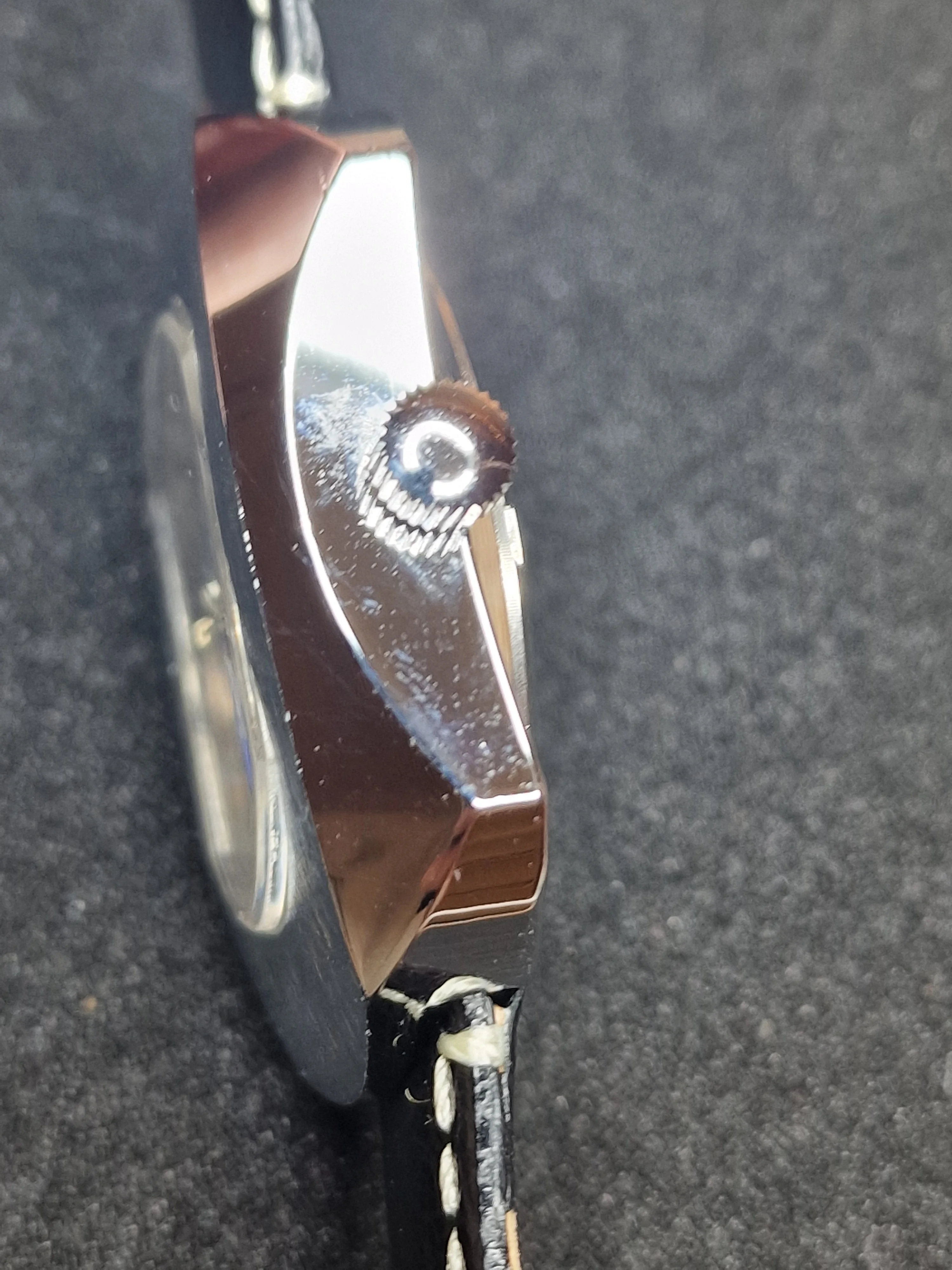 Vintage Men's Newmark Calendar Watch with Hand-Wound Movement 60s 4