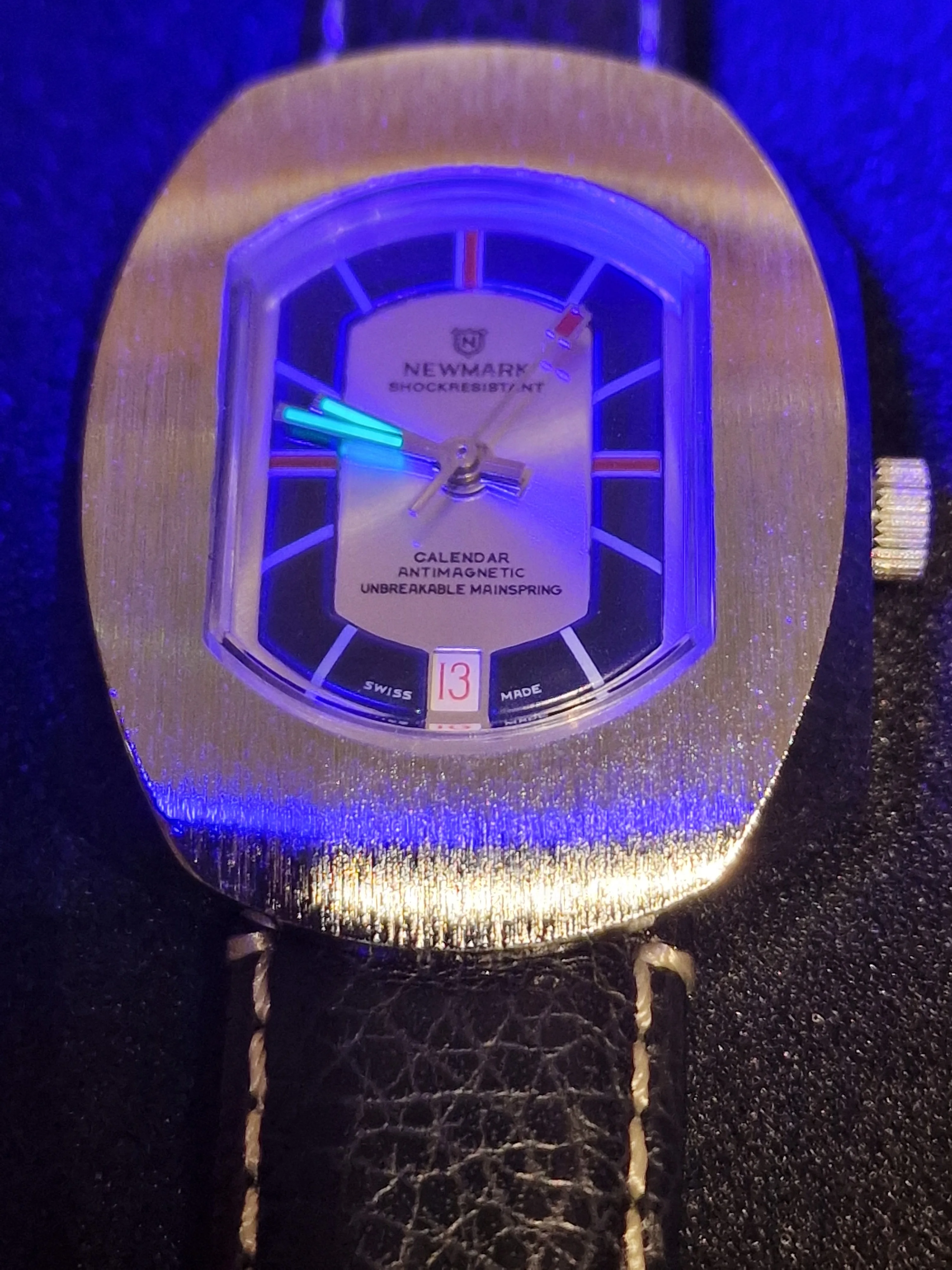 Vintage Men's Newmark Calendar Watch with Hand-Wound Movement 60s 8