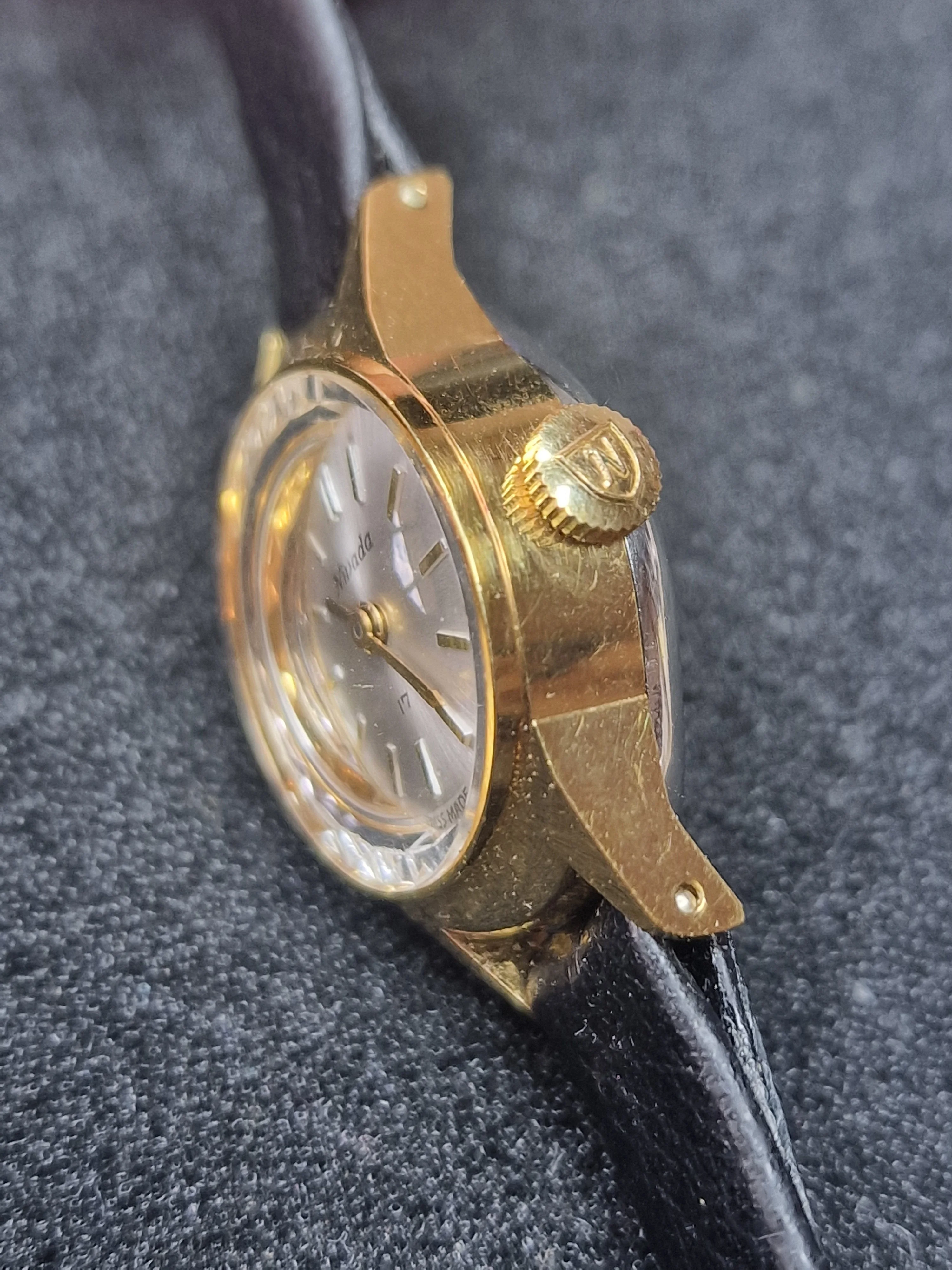 Vintage Ladies' Watch Nivada, 17mm, Art Deco Style – Unworn 3