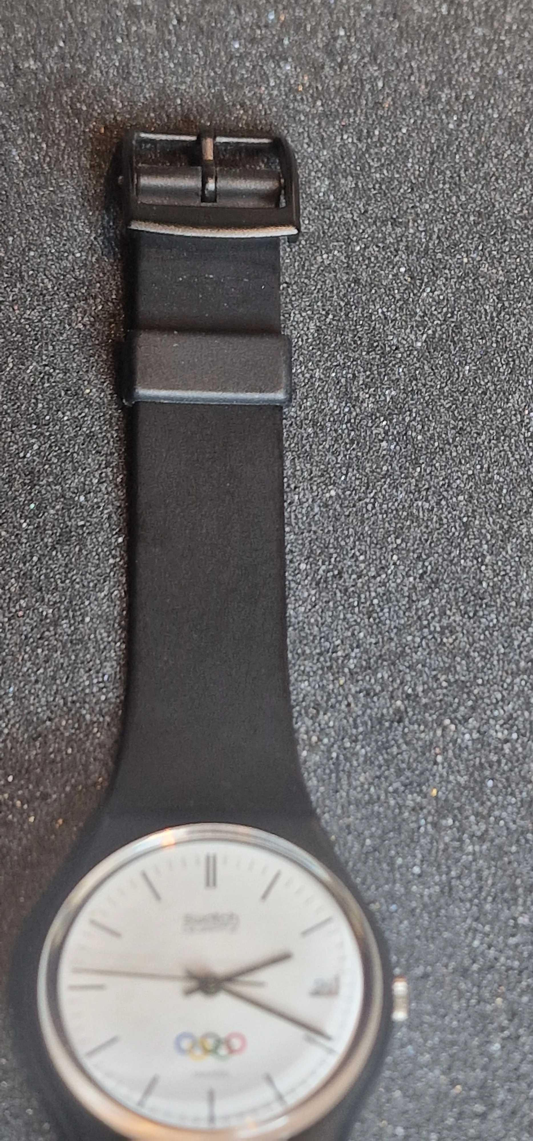 Vintage Swatch Special Olympic Quartz Watch – 1987 – Rare Collector’s Item 9