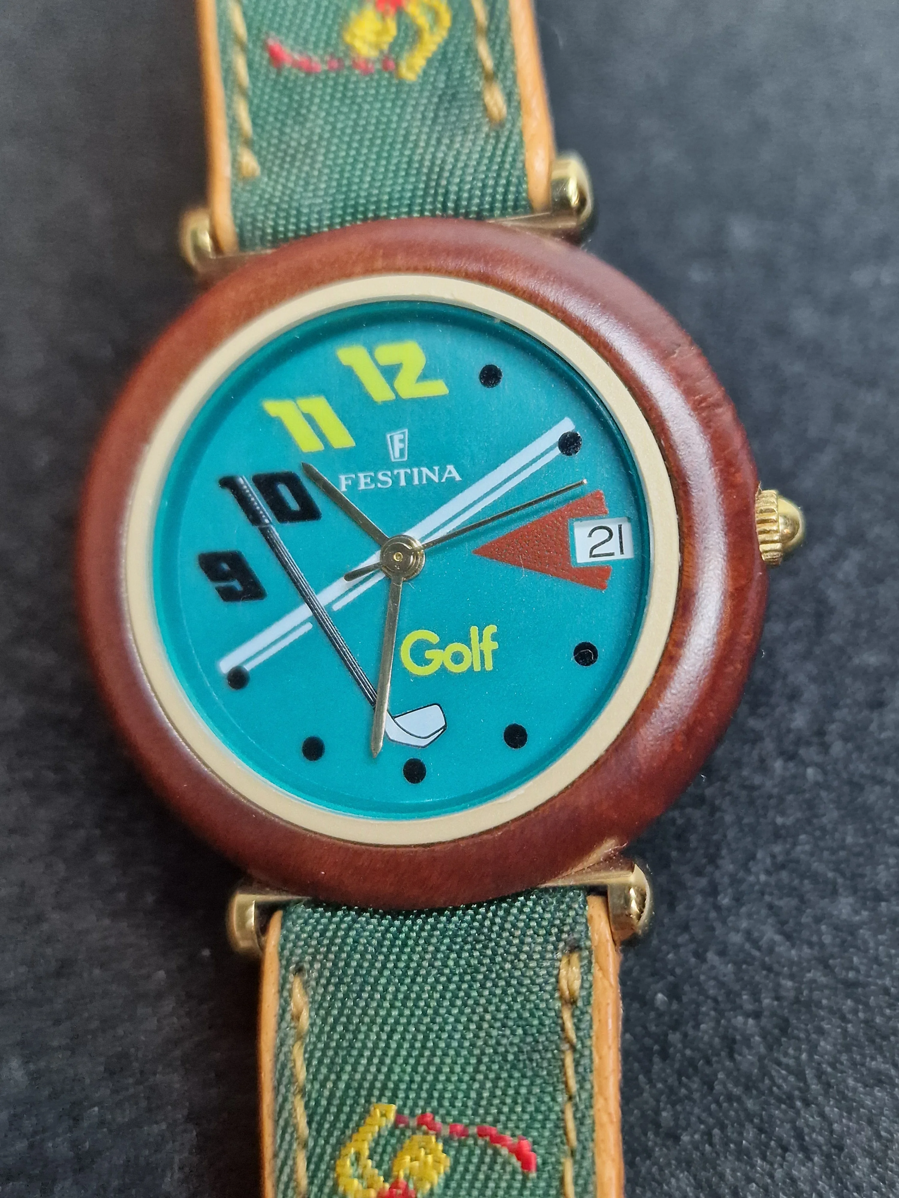 Vintage Unisex Watch – FESTINA – Quartz Movement – Swiss Made – 1980s–90s – 32mm – NOS 2